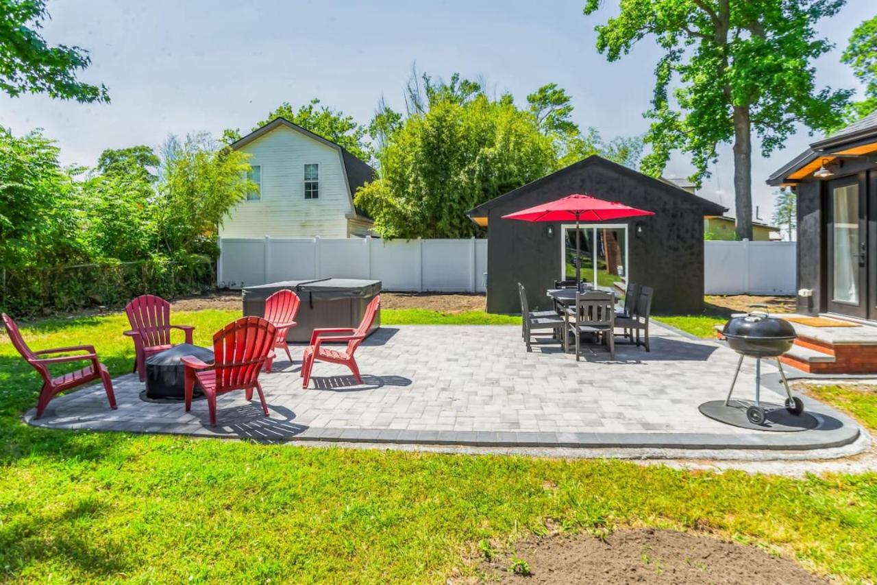Modern Log Cabin at the beach with Hot Tub, Game Room and Fire Pit view 3