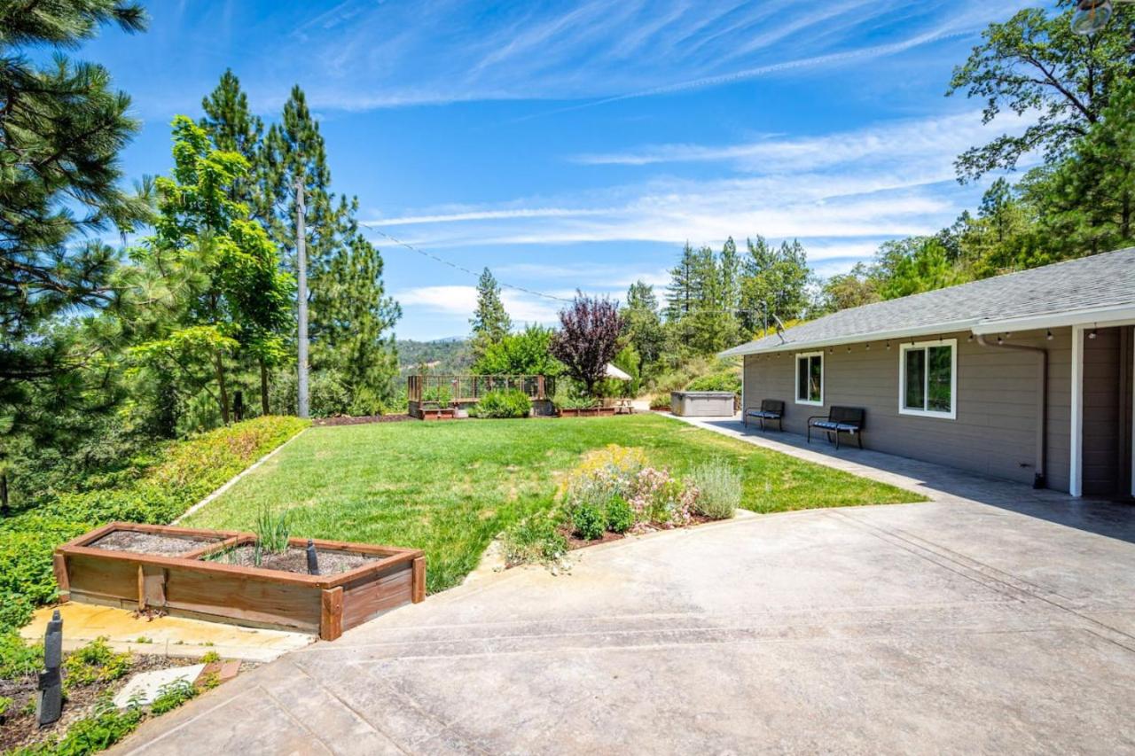 The High Sierras Alpine Retreat view 5