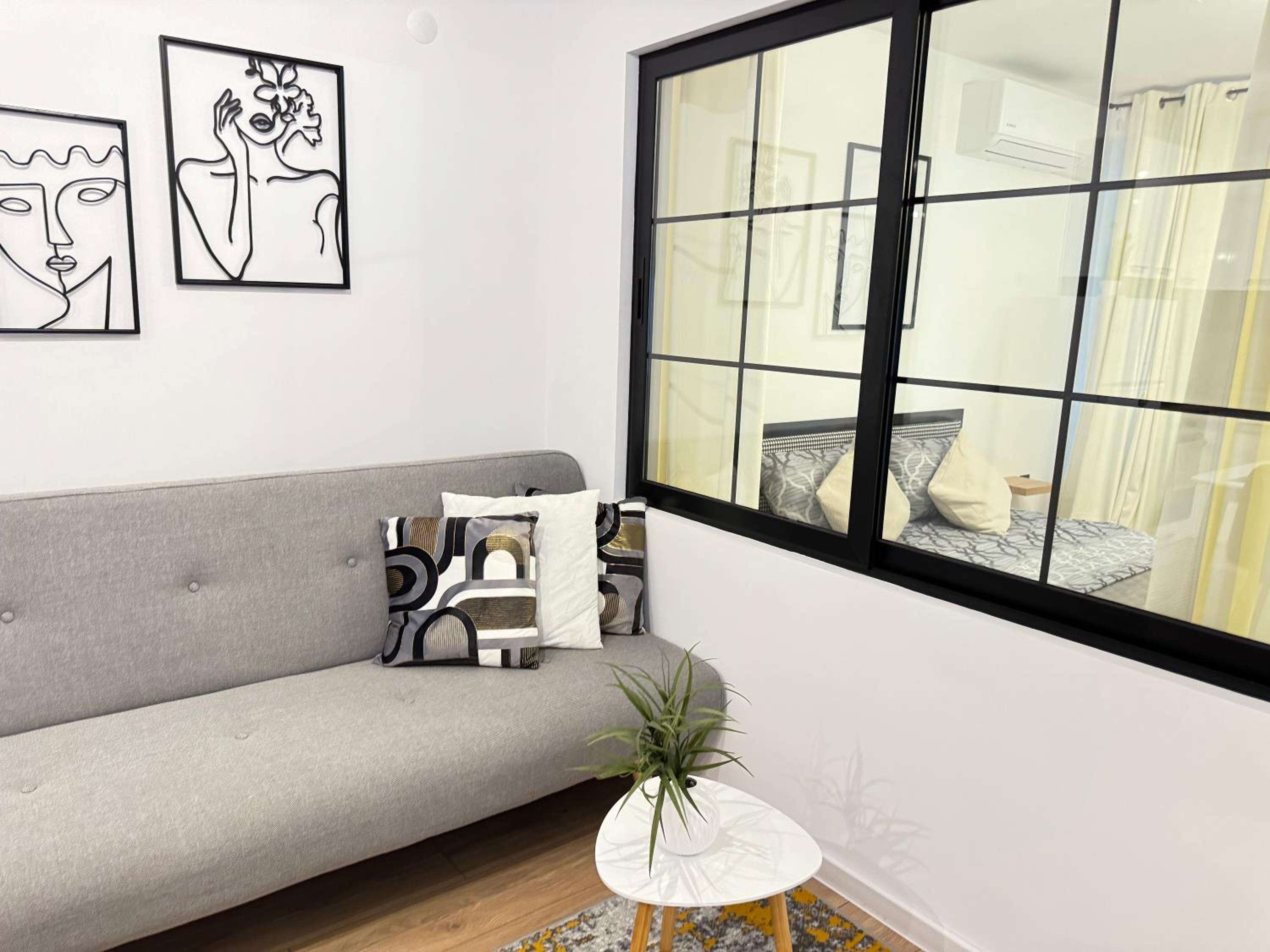 Art Home