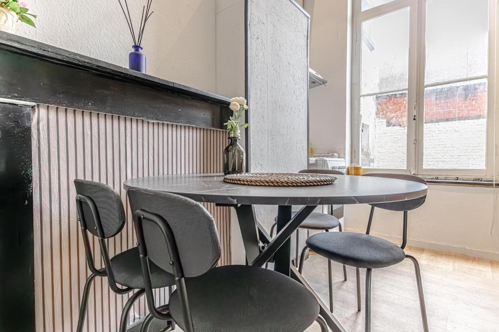 Spacious Shared 5BR Apt in the Heart of Gent