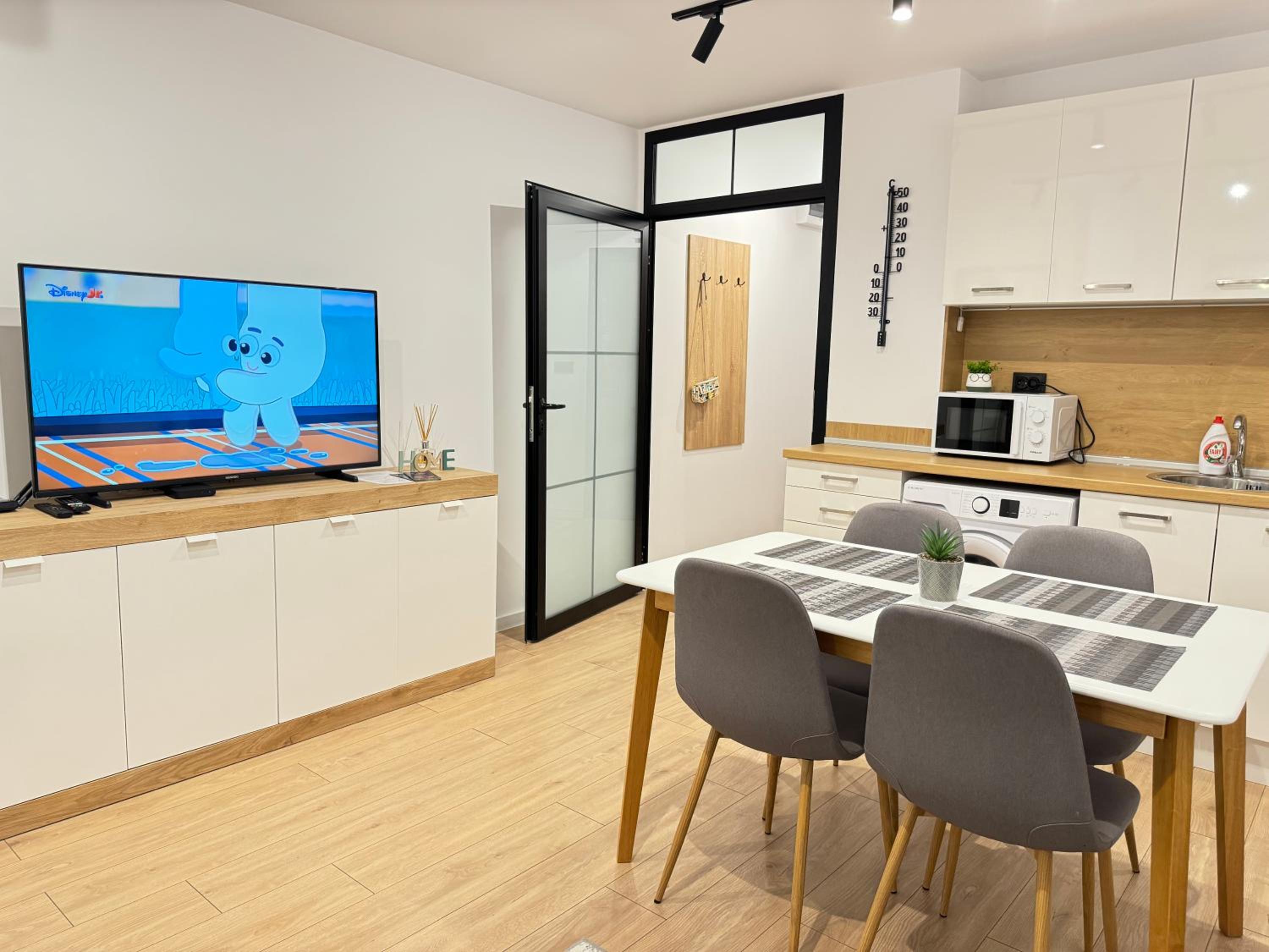 Art Home