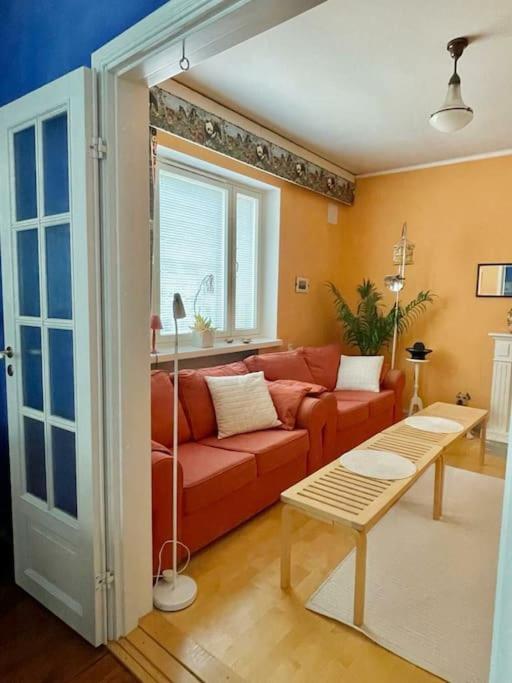 Central 80m2 Apartment Karjalankatu
