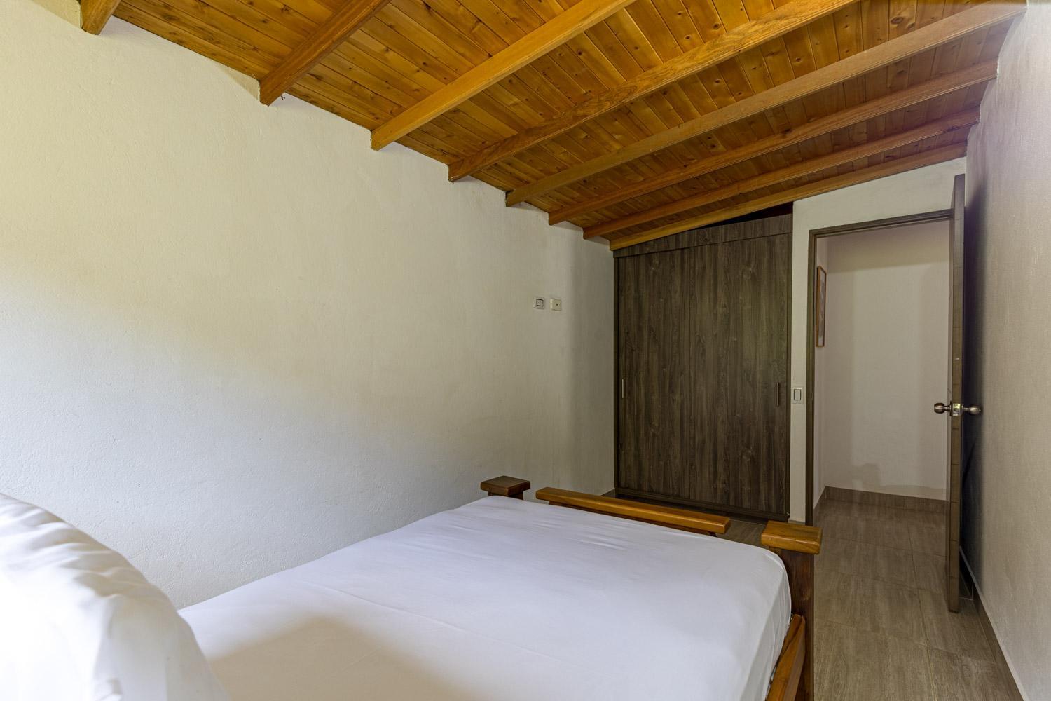 Buho Cabaña Santa Elena