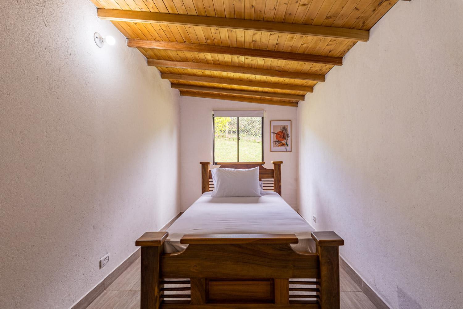 Buho Cabaña Santa Elena