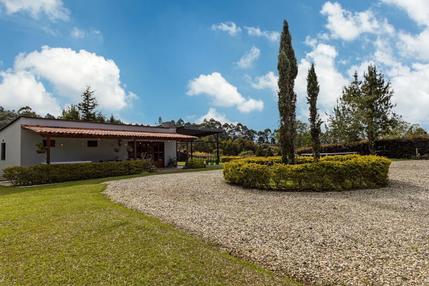 Buho Cabaña Santa Elena