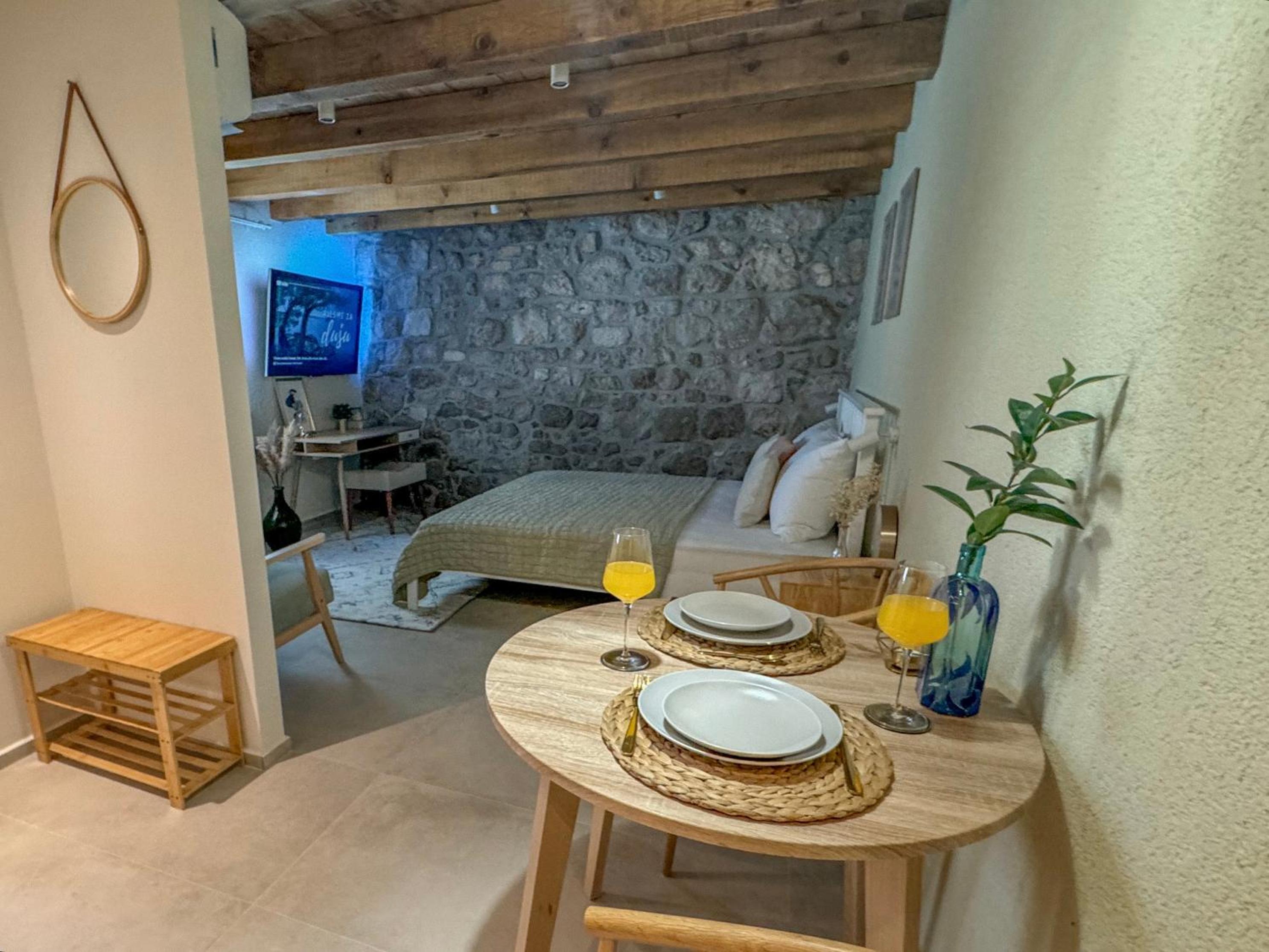 Olive Harmony Suite