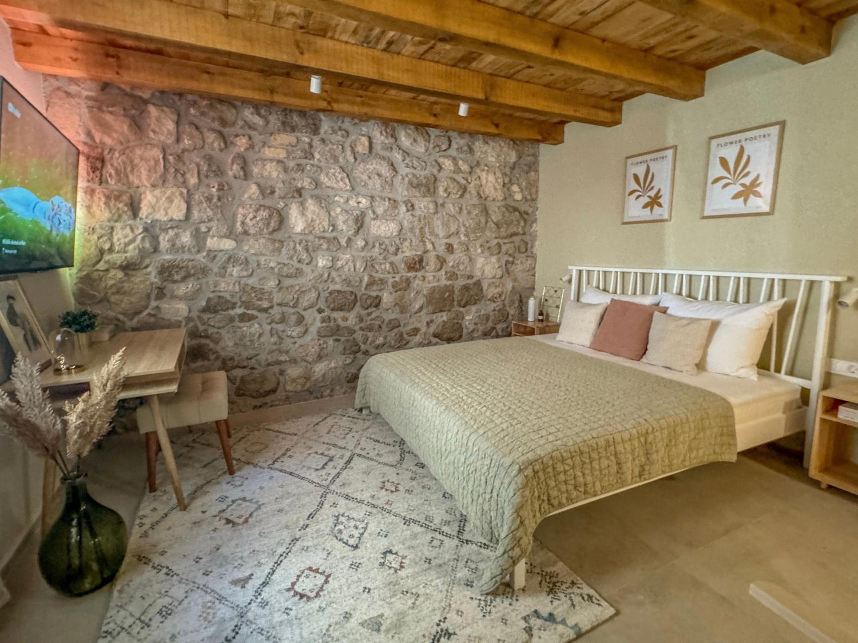 Olive Harmony Suite
