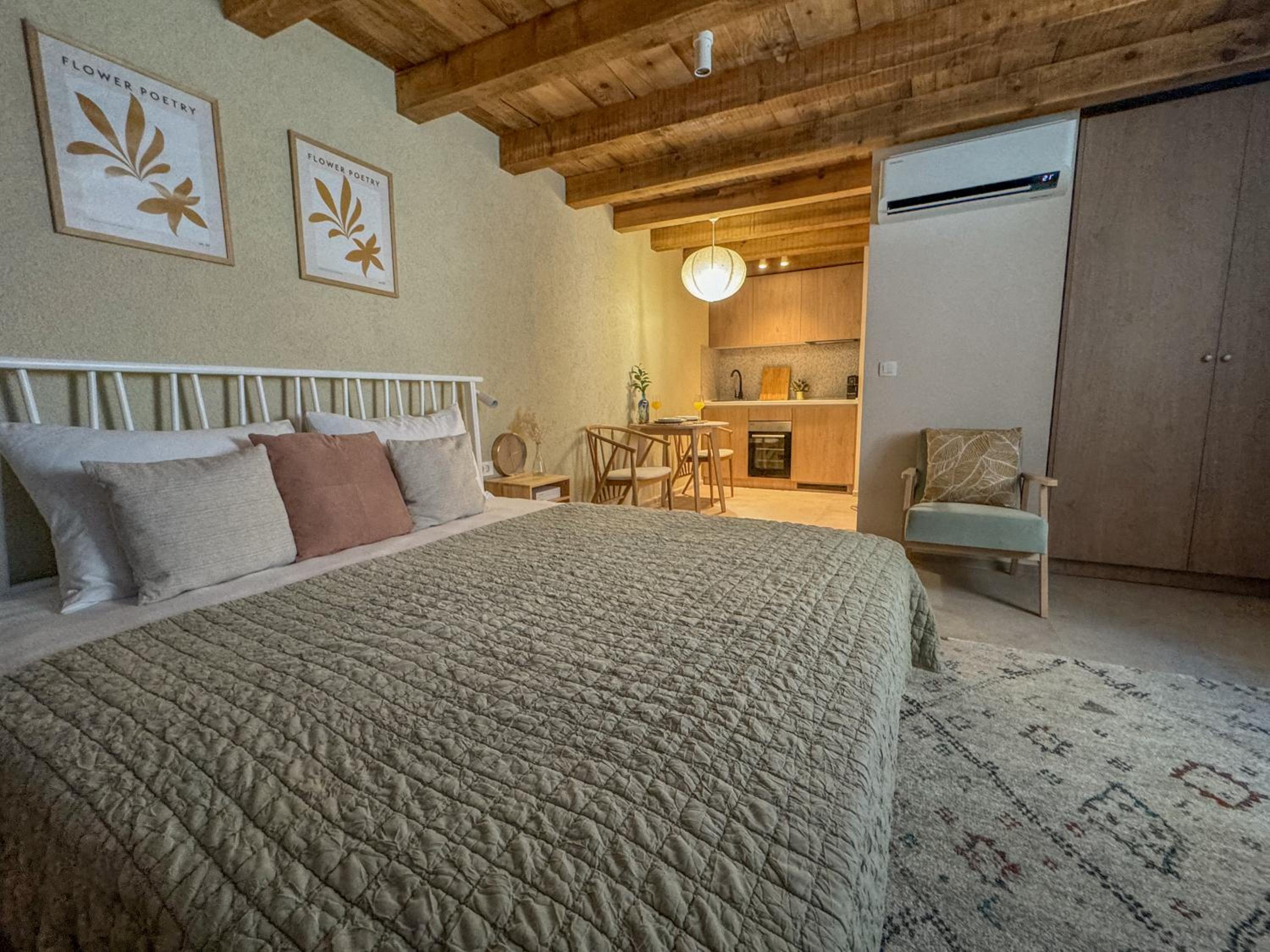 Olive Harmony Suite