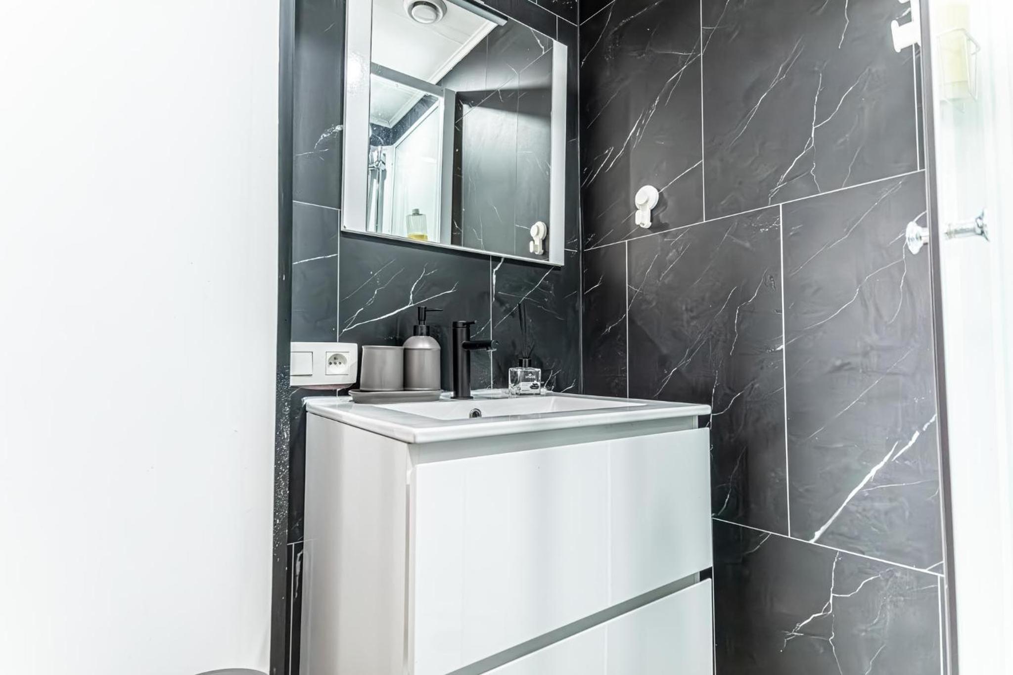 Spacious Shared 5BR Apt in the Heart of Gent
