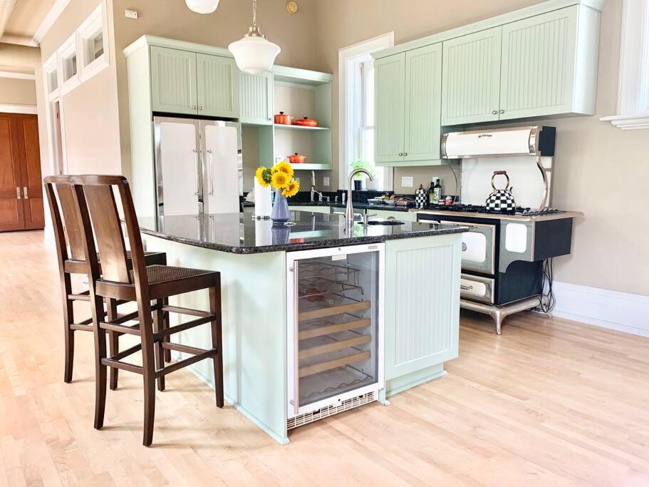 Modern Vintage Vibe Condo view 4