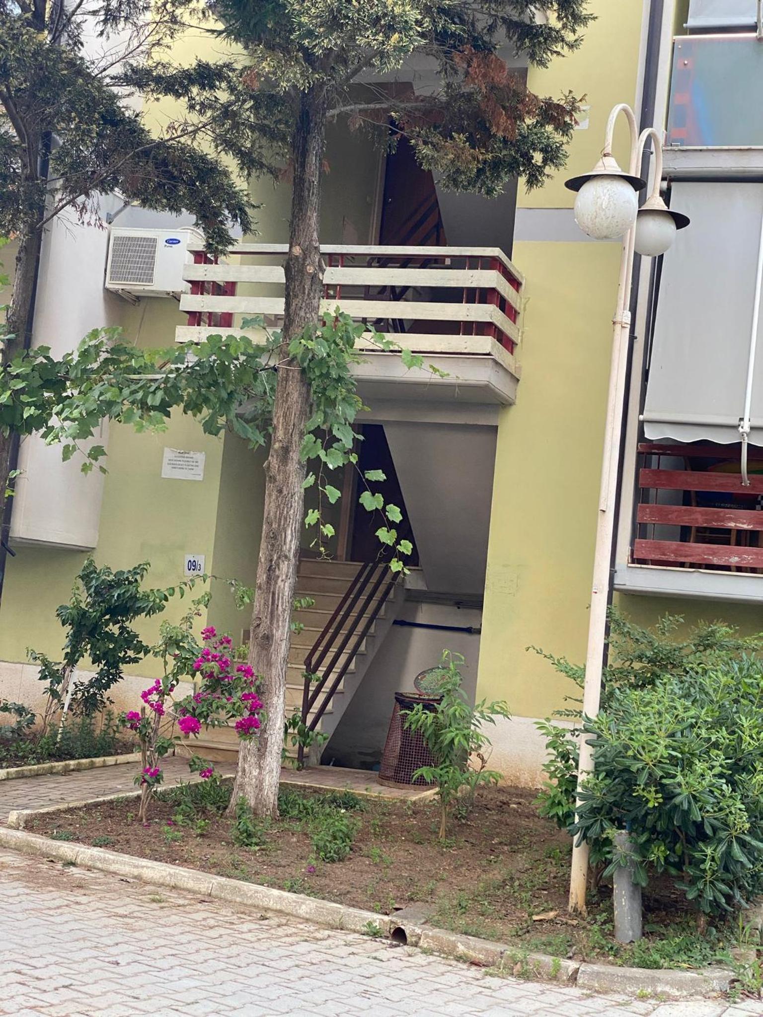 Gaia's apartment