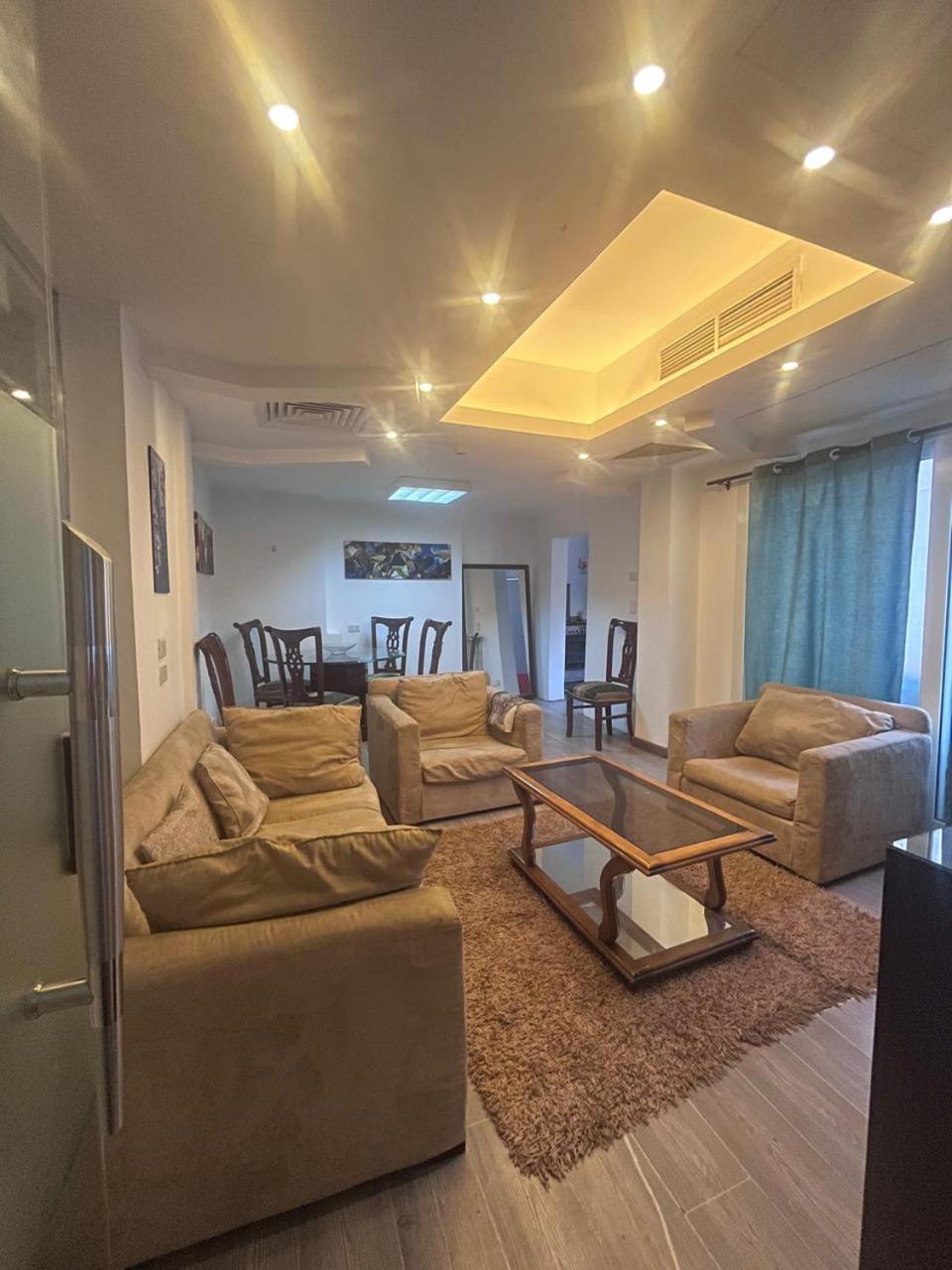 3-bedroom apartment with private garden, Sheikh Zayed City center view 2