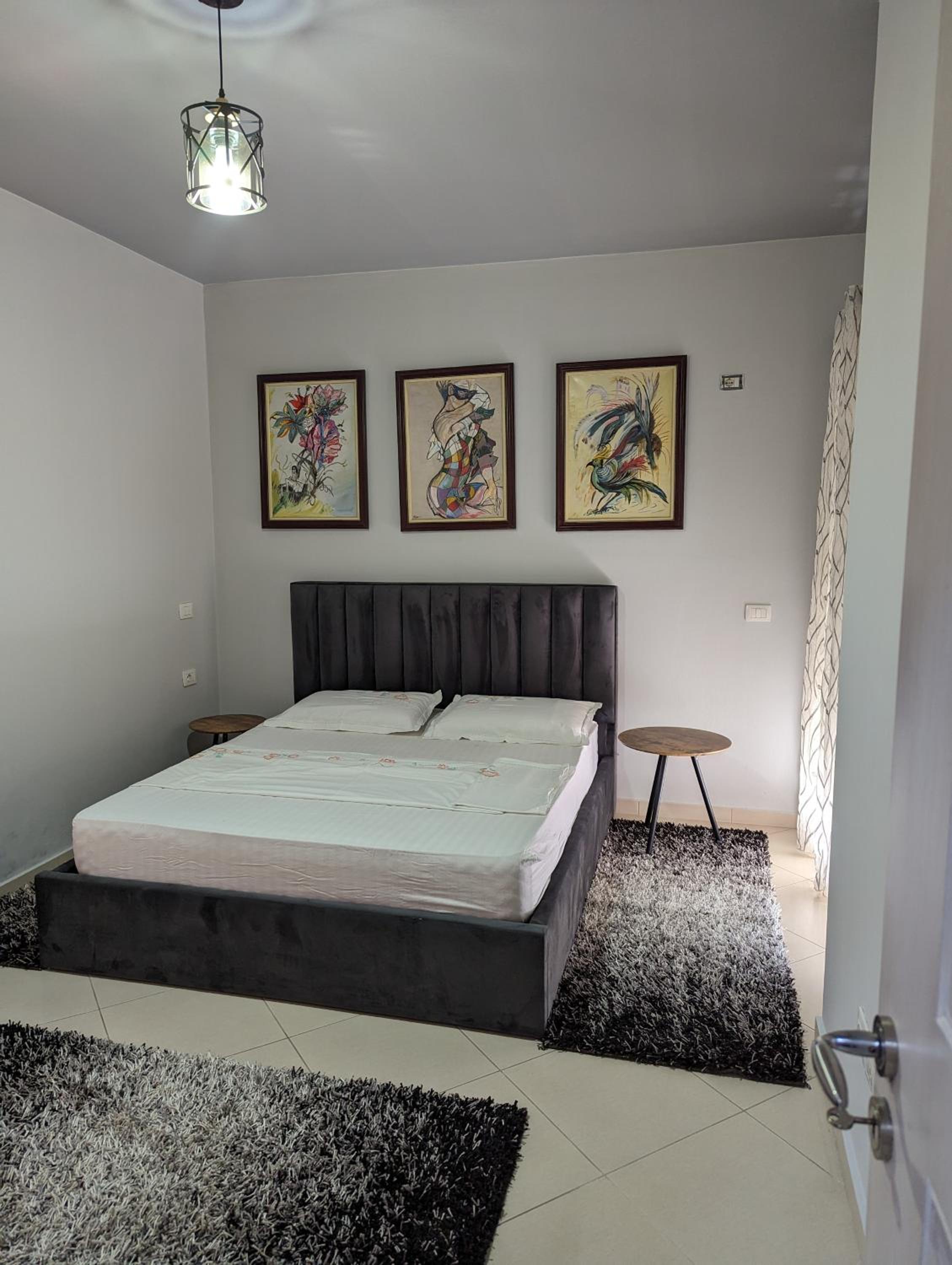 Igli's apartament