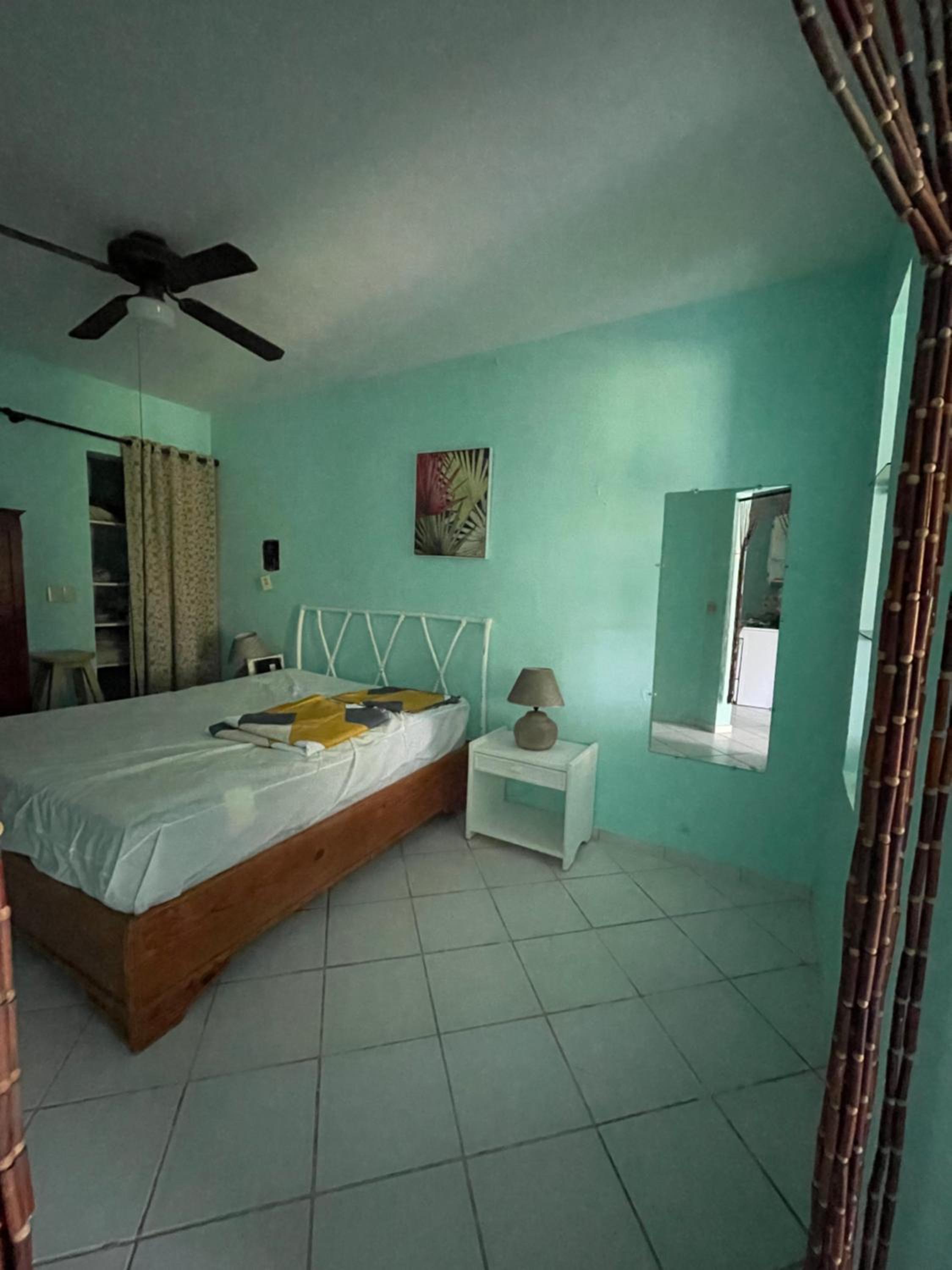 Quiet Breezy Countryside Suite
