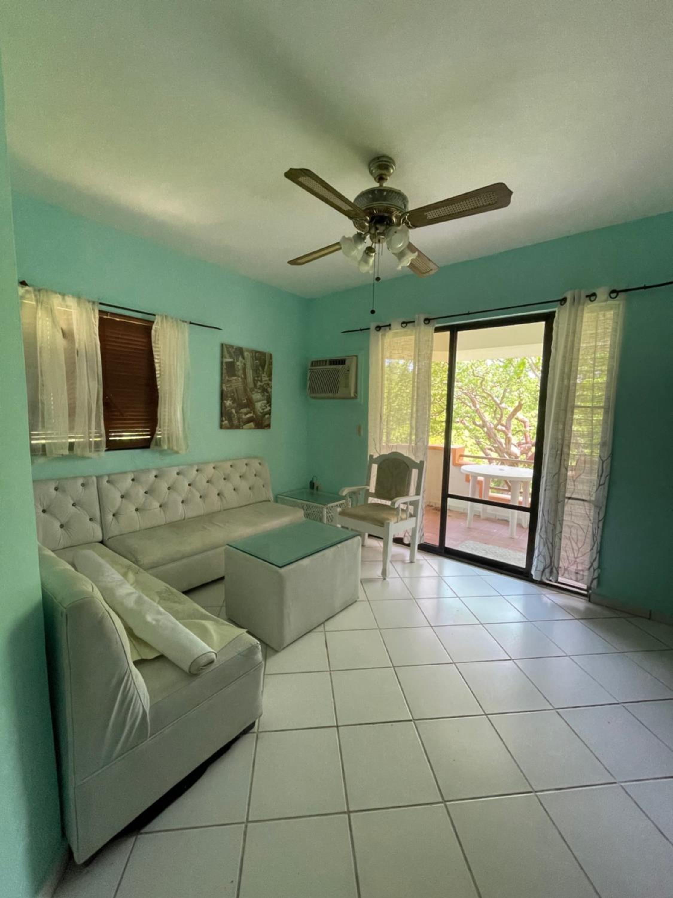 Quiet Breezy Countryside Suite
