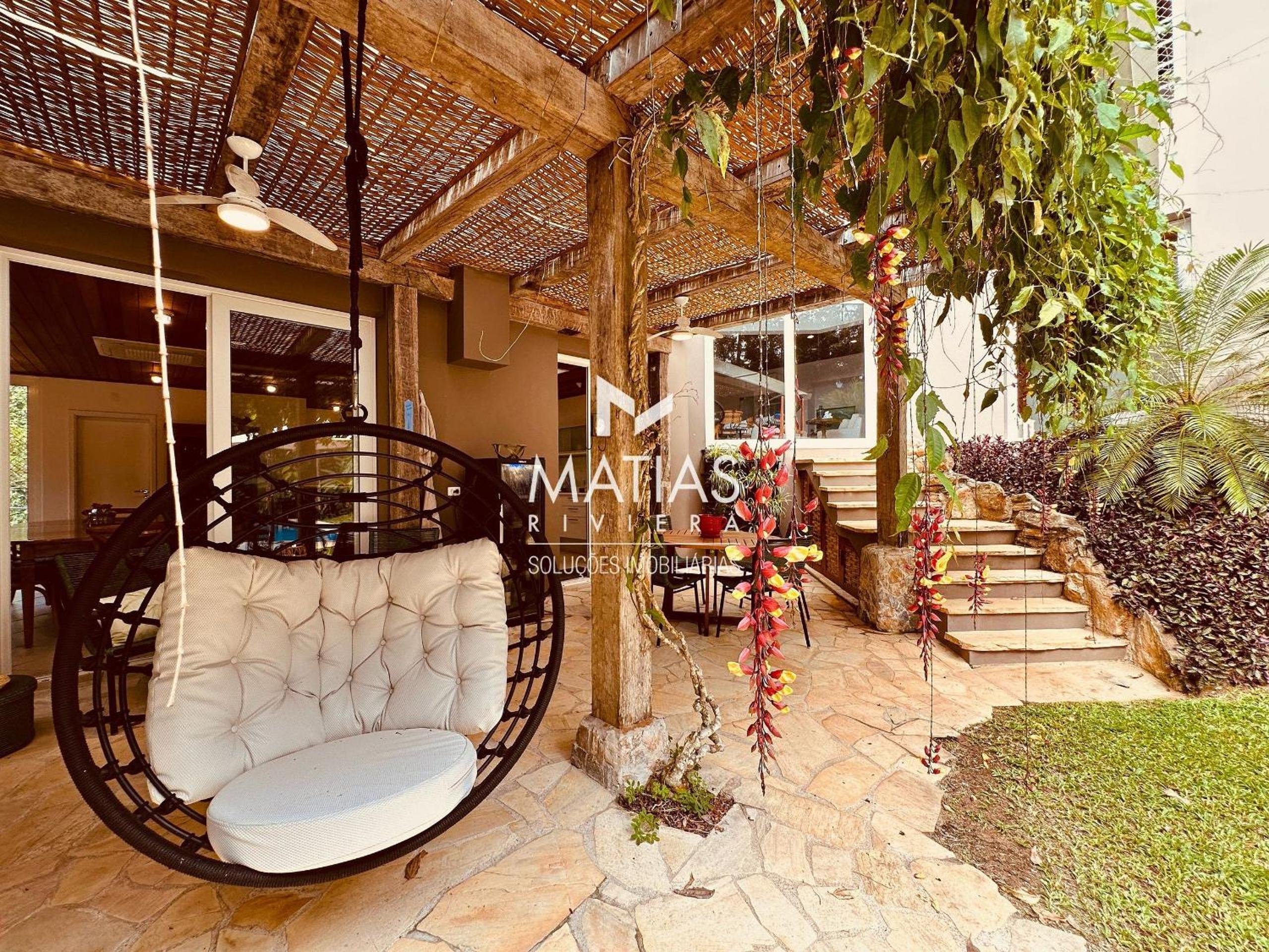 Casa de Luxo na Praia Semi-Privativa em Iporanga
