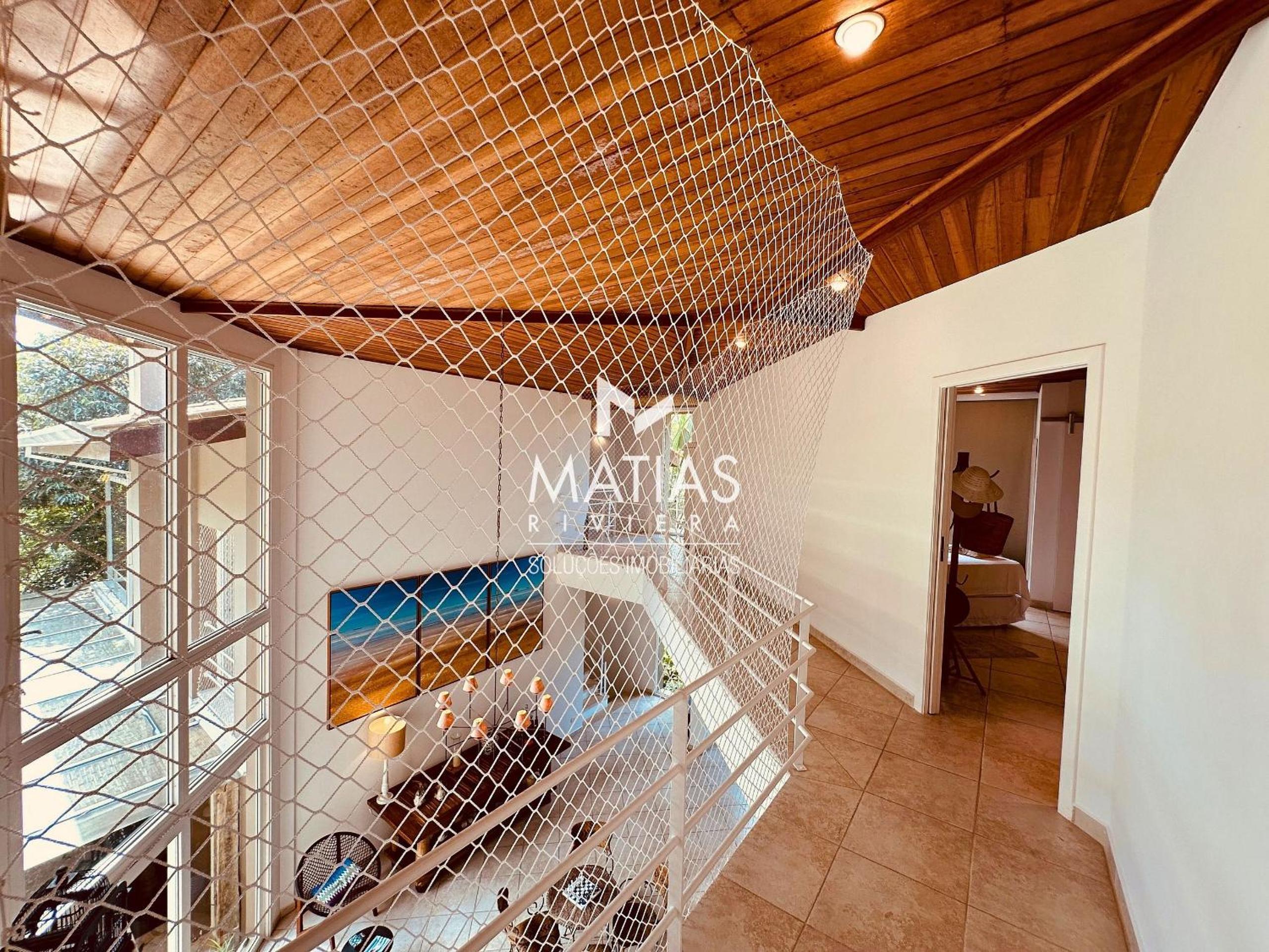Casa de Luxo na Praia Semi-Privativa em Iporanga
