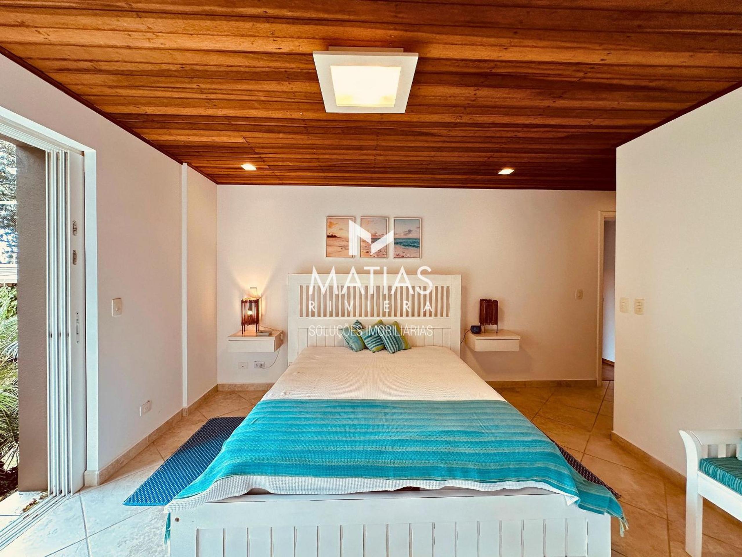 Casa de Luxo na Praia Semi-Privativa em Iporanga