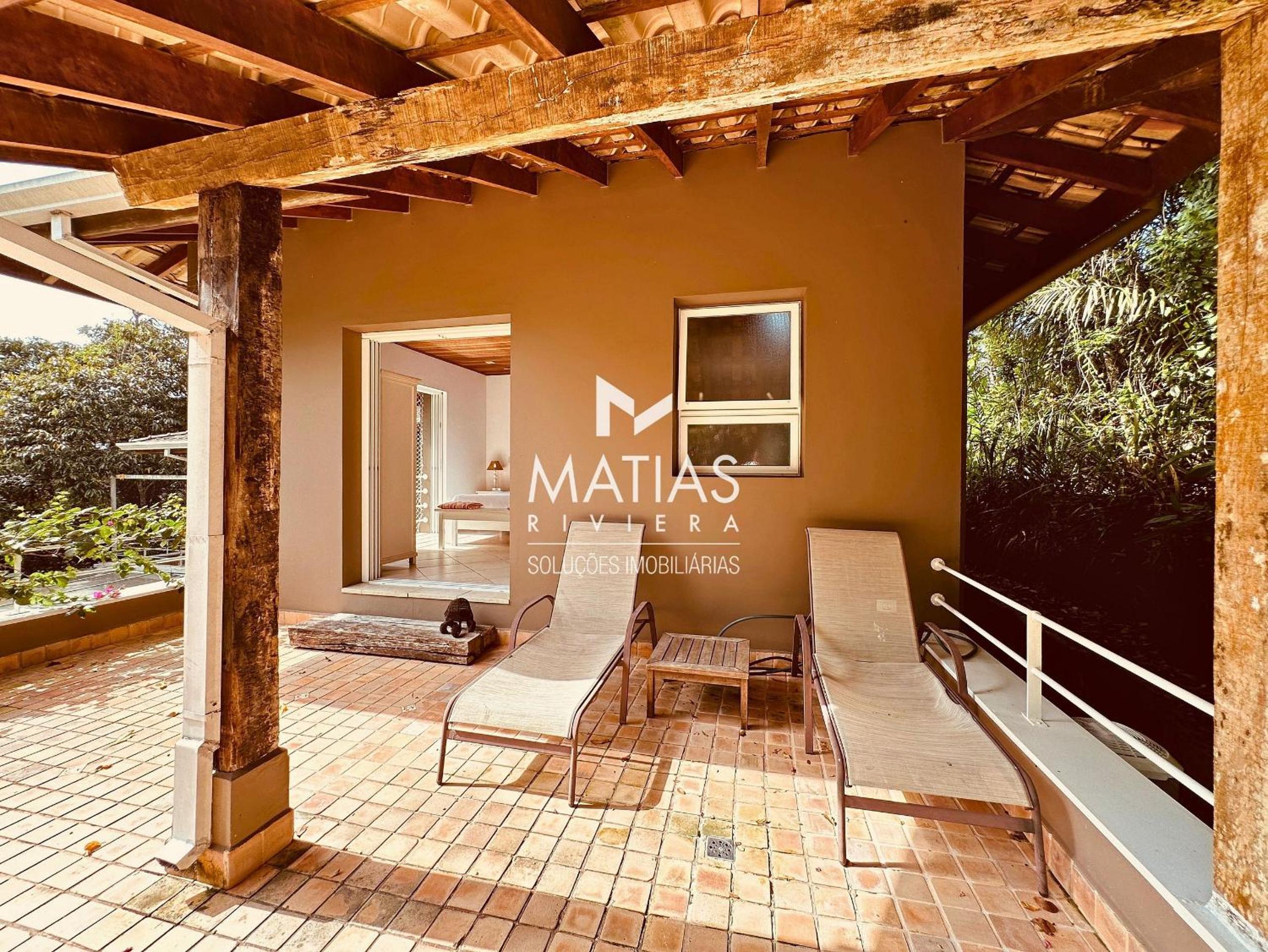 Casa de Luxo na Praia Semi-Privativa em Iporanga