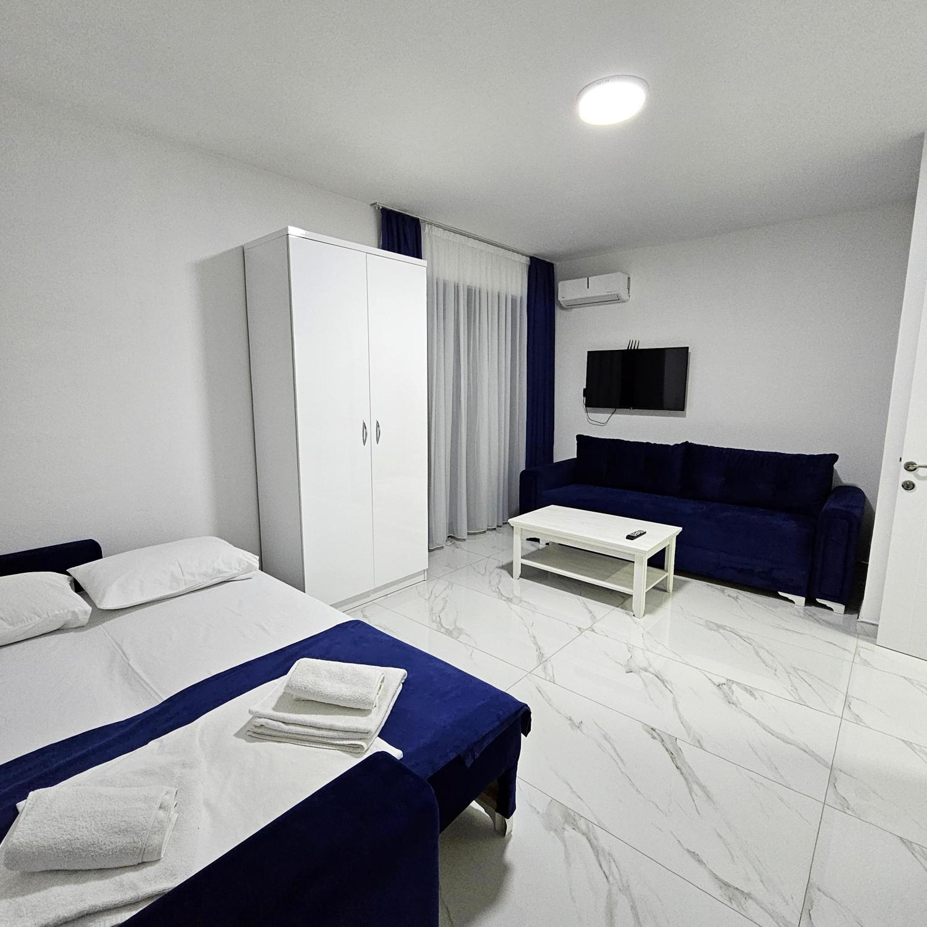 Nejla Apartmani Stoj