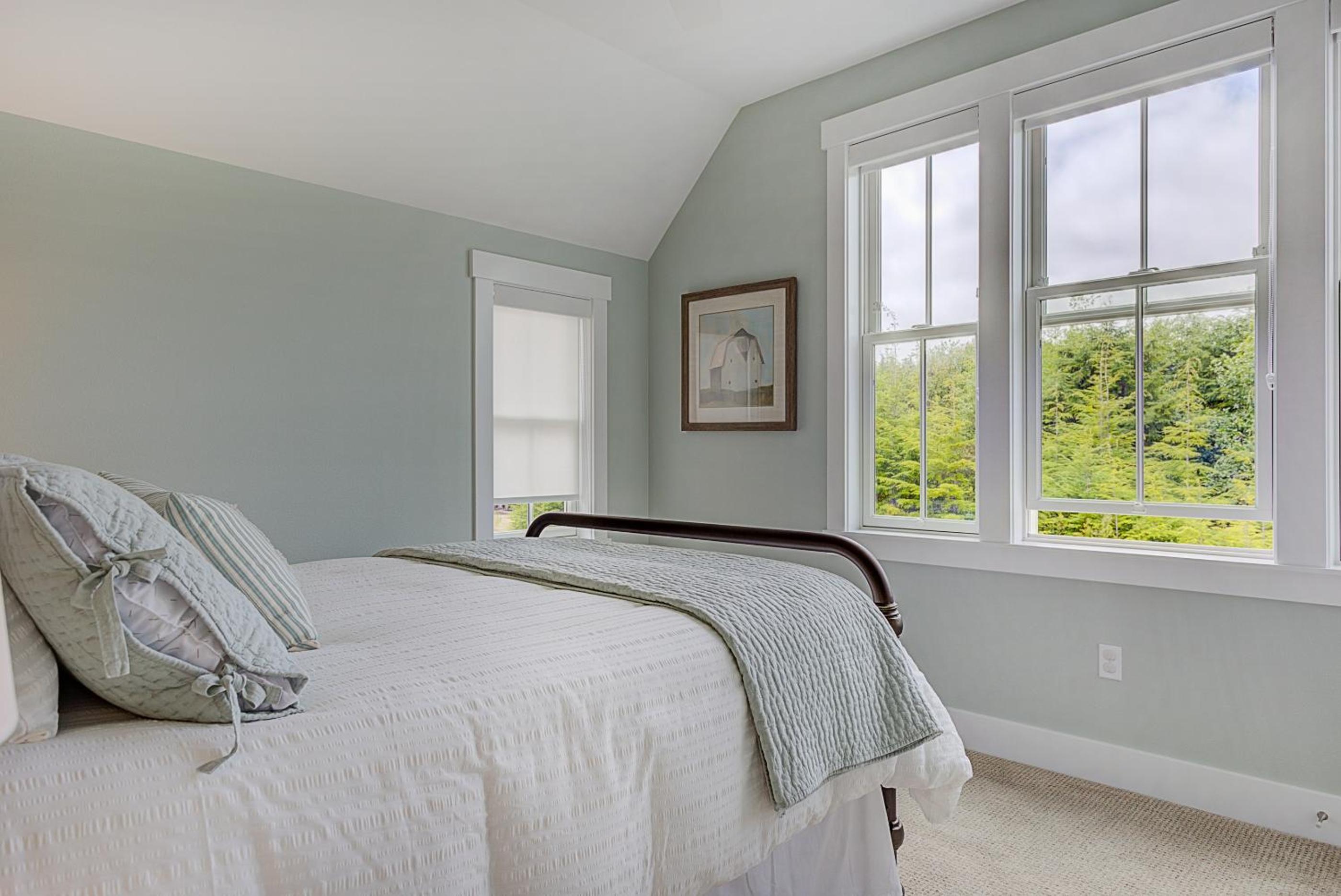 Creekside Cottage by Seabrook Hospitality