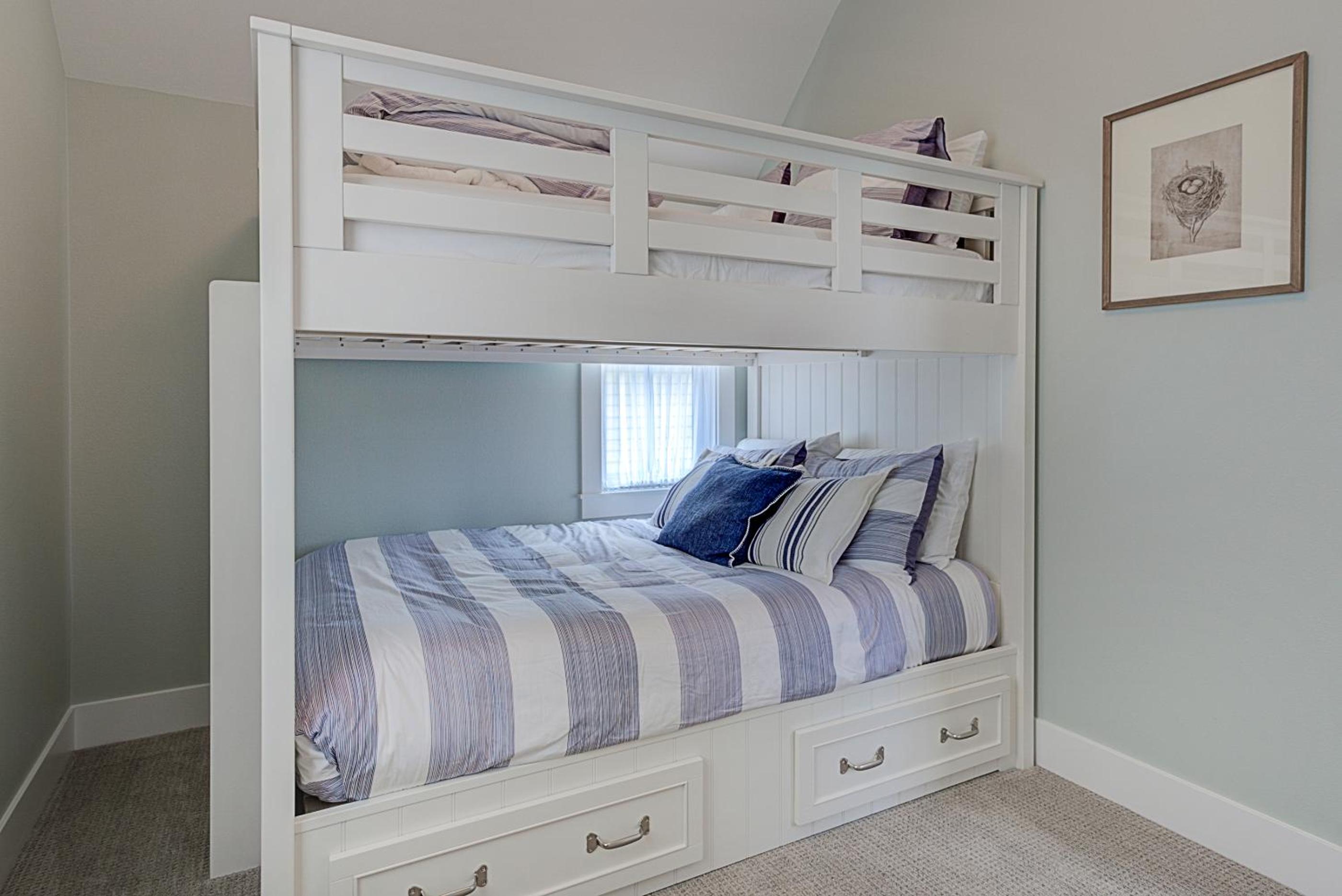 Creekside Cottage by Seabrook Hospitality