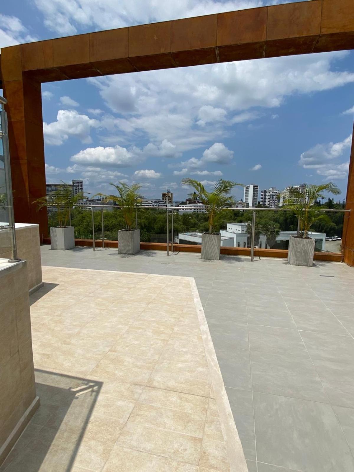 Nuevo apartamento cerca de todo
