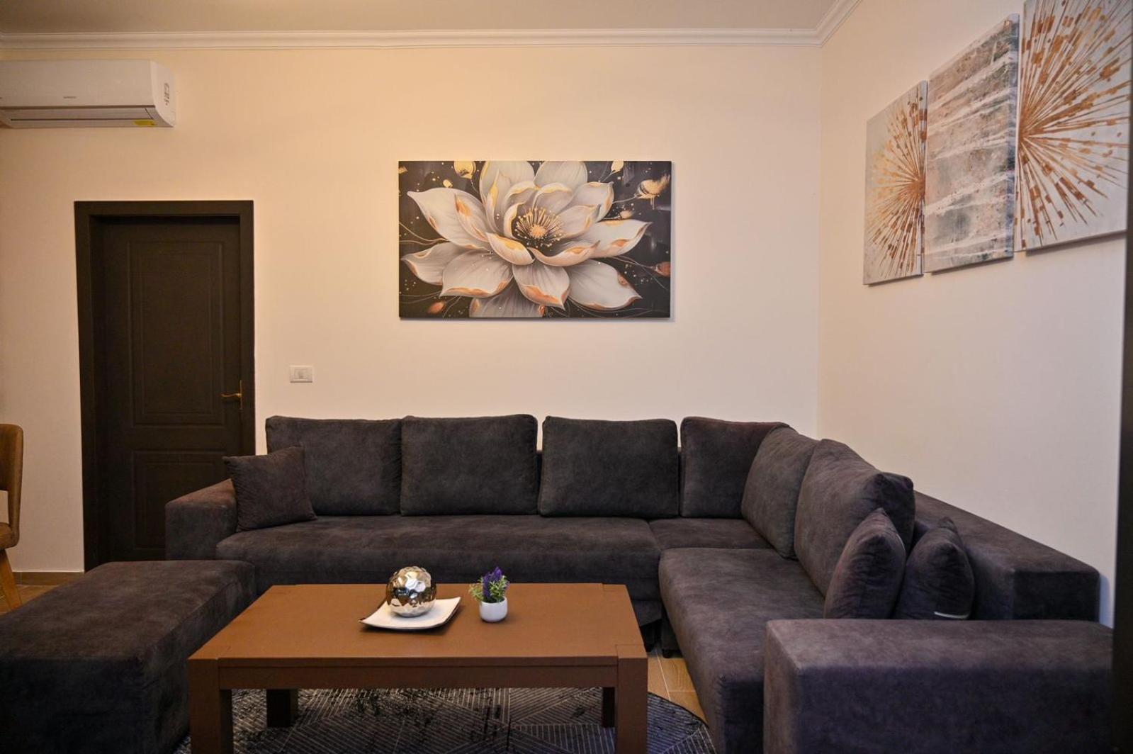 Apartment Dervishanji