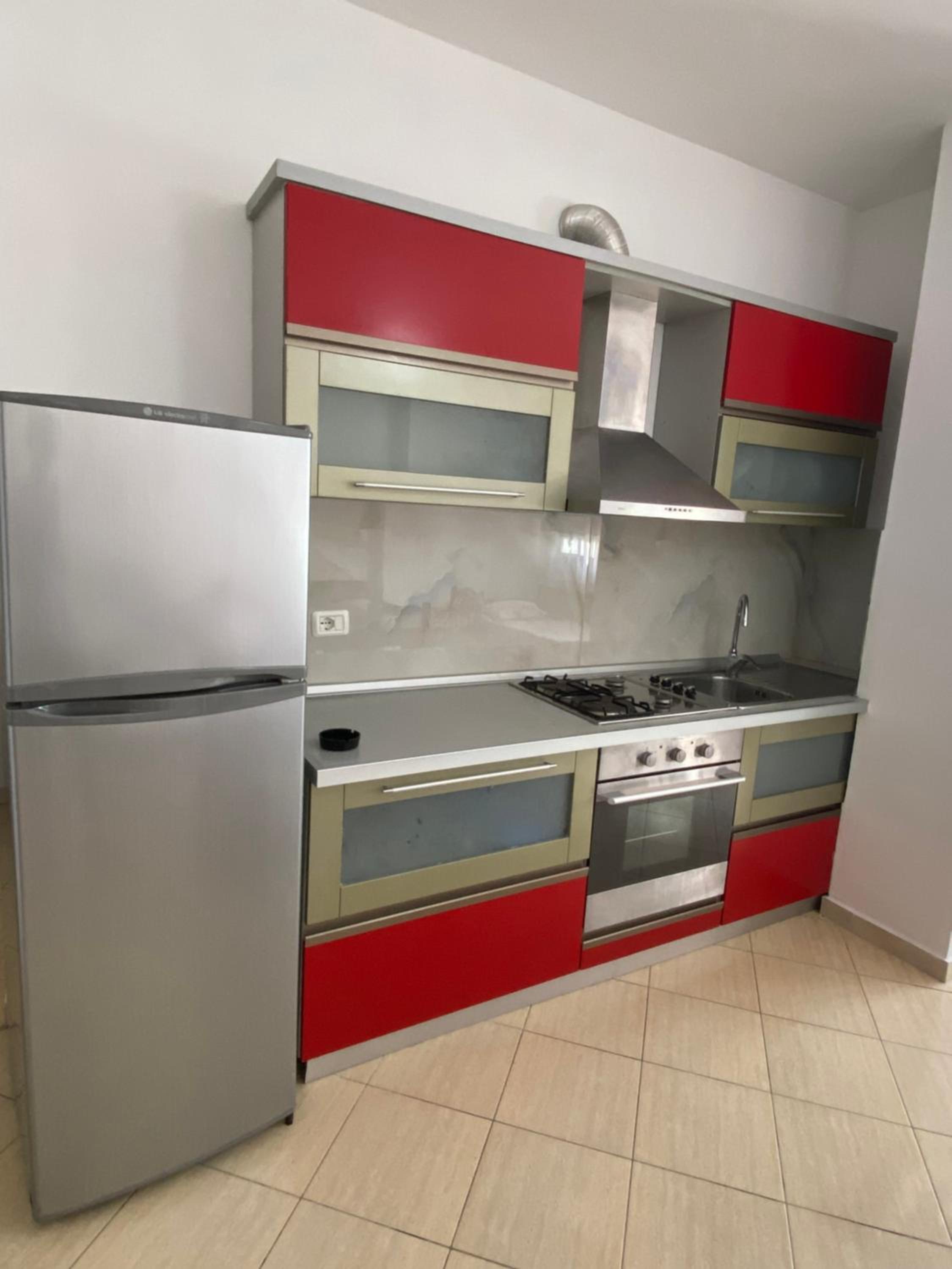 Zani’s Apartments