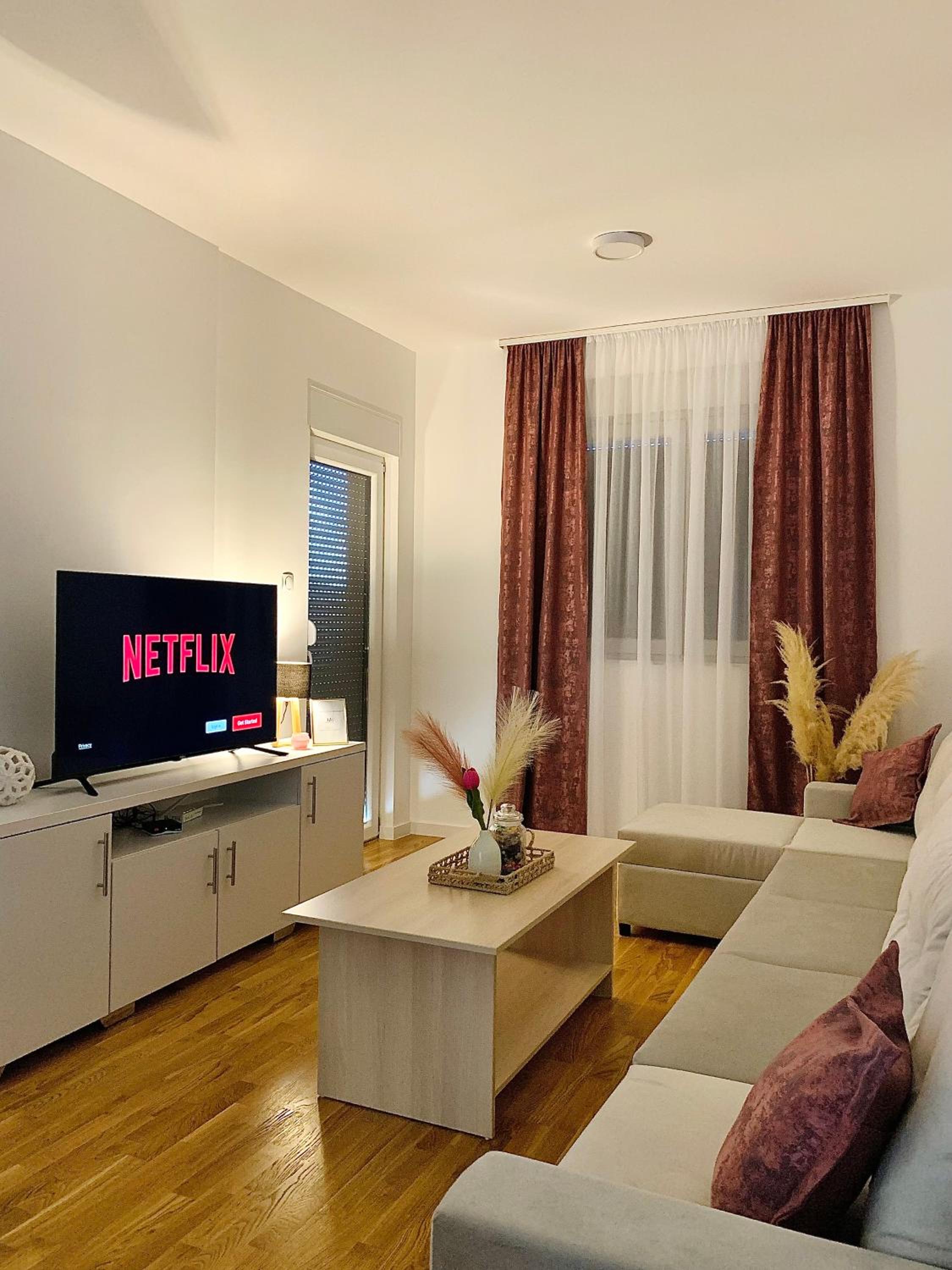 Apartment Green View6
