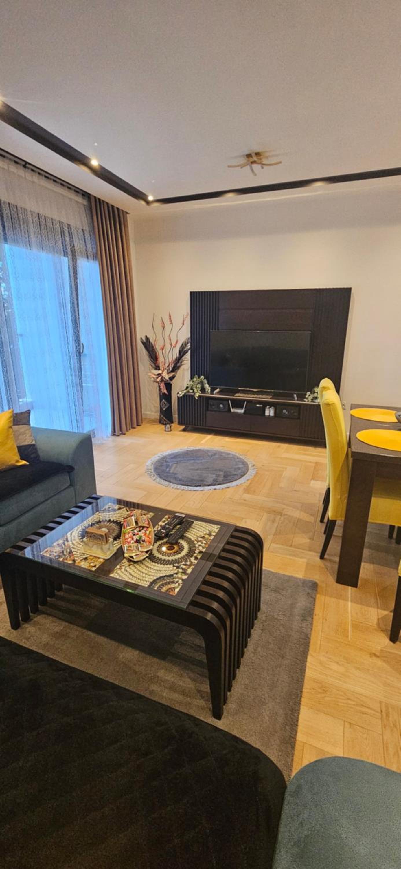 Apartment M