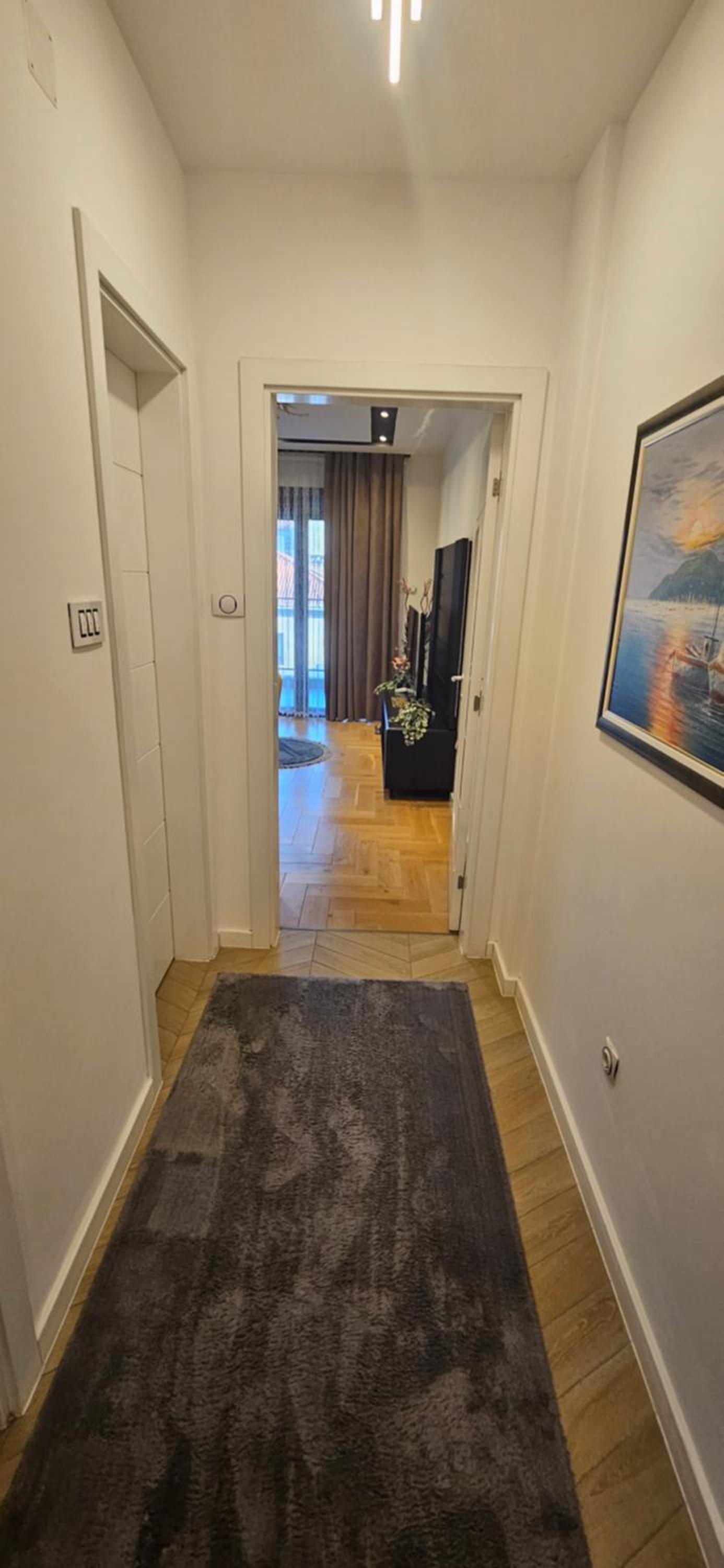 Apartment M