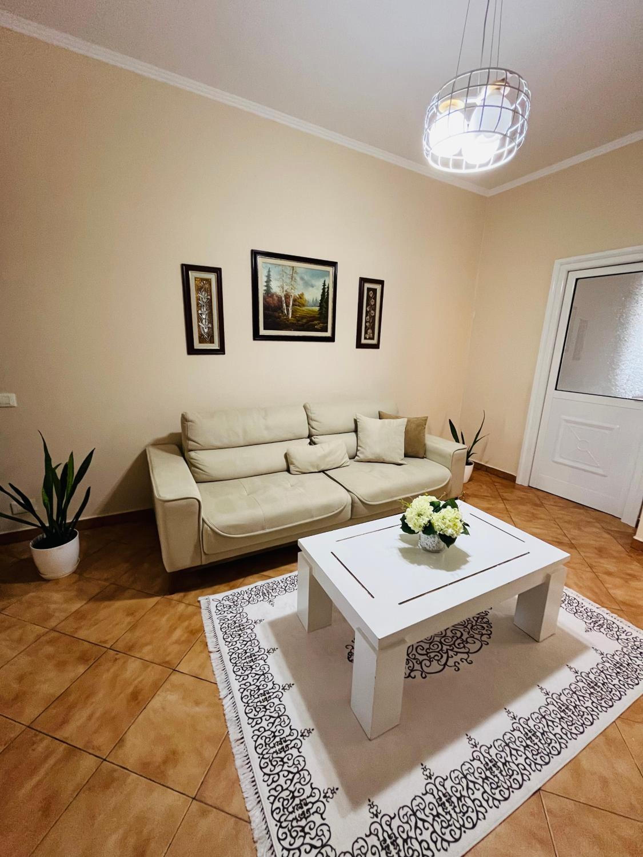 Iljazi's Apartaments
