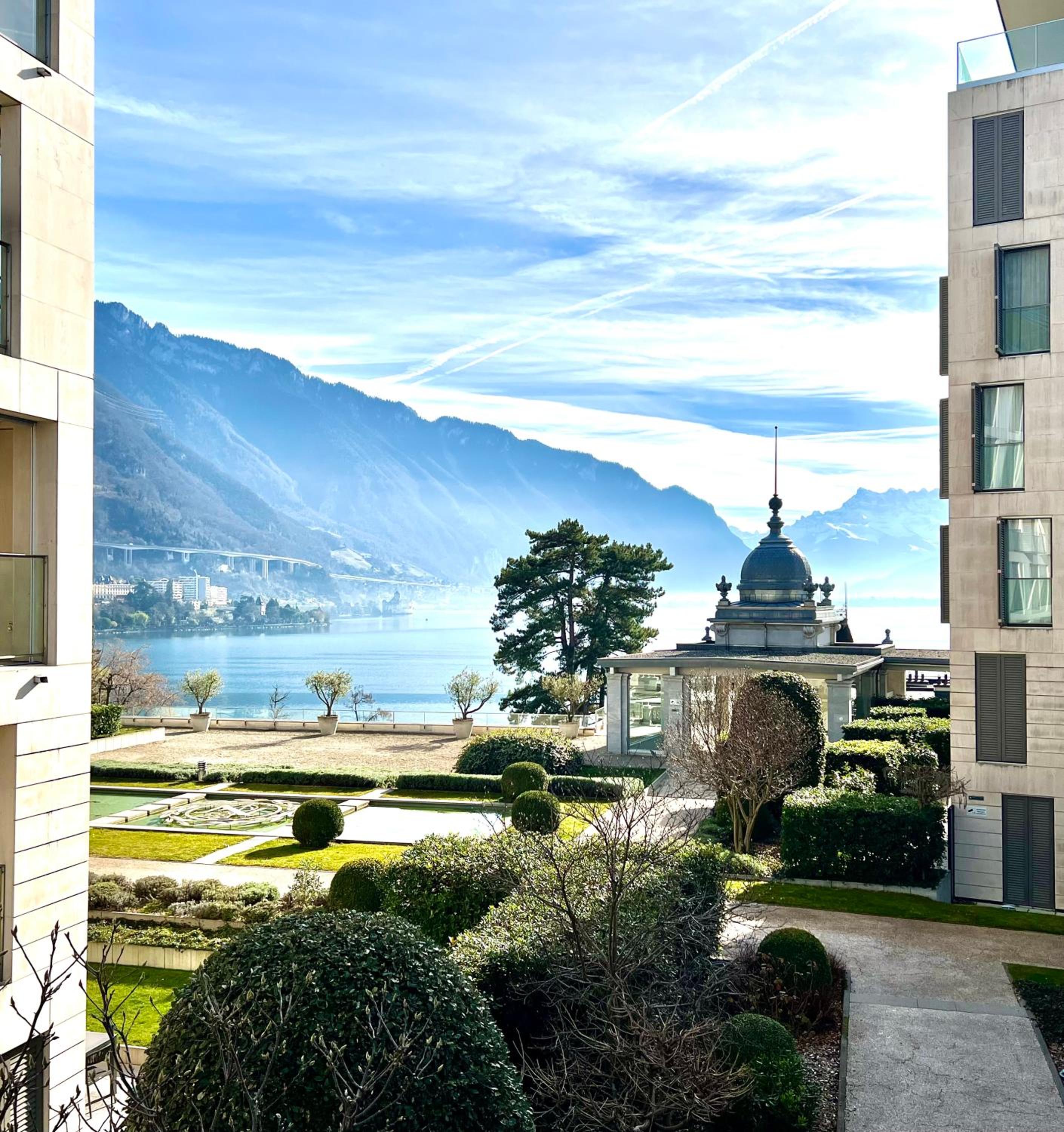 Spa luxury app for 2 or 4 pers centre lac view