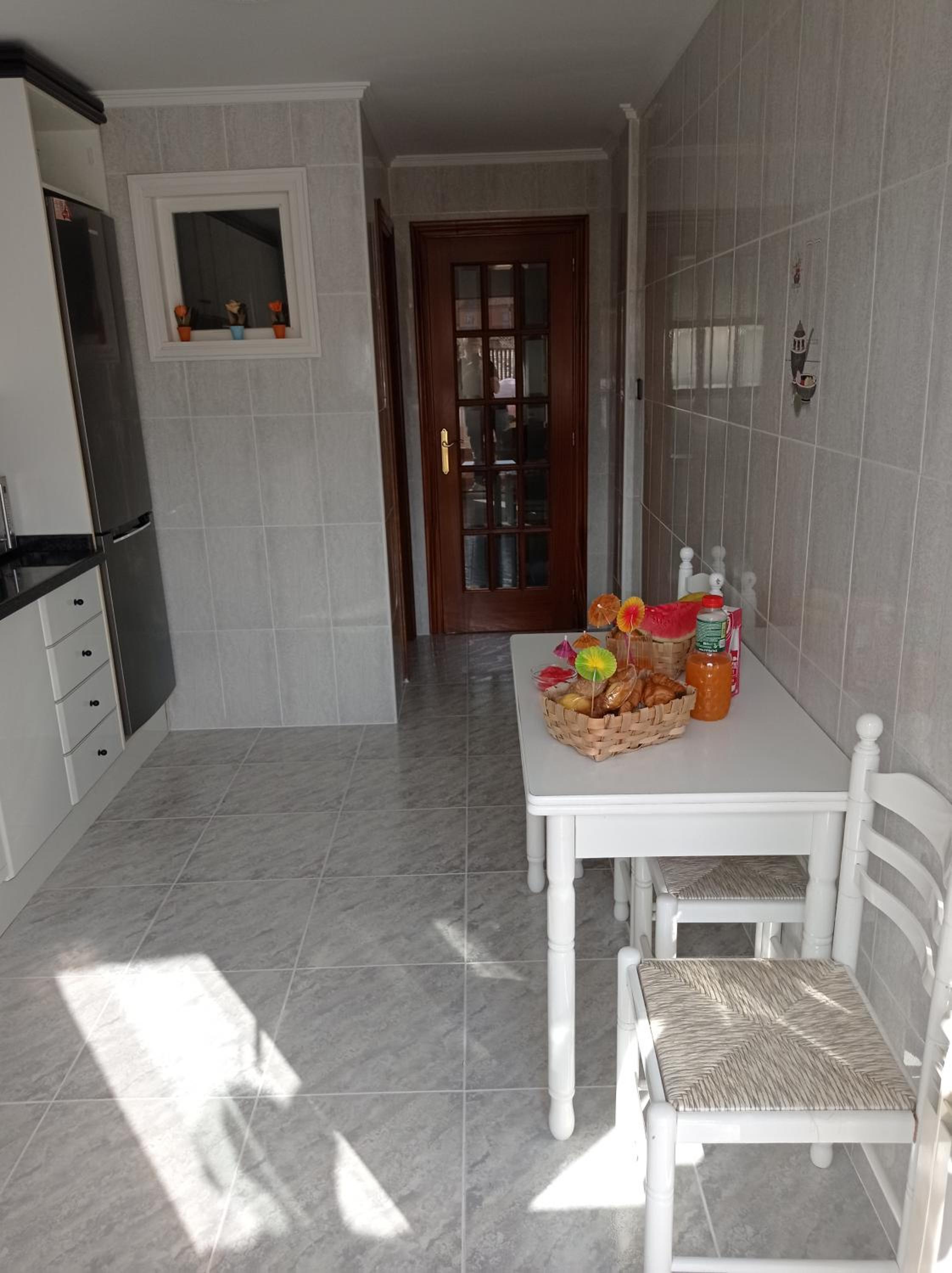 Feriado, apartamento con parking incluido