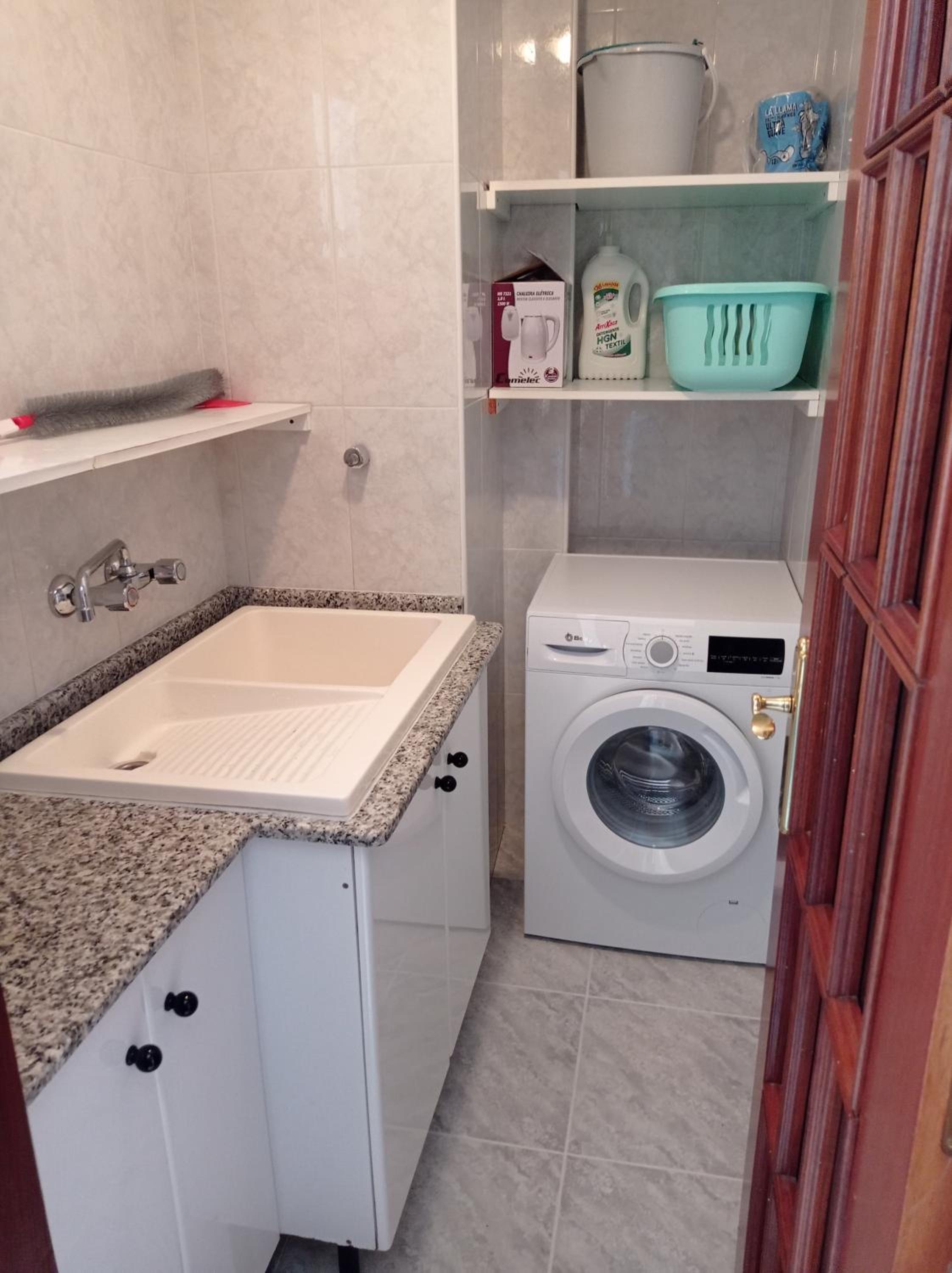 Feriado, apartamento con parking incluido