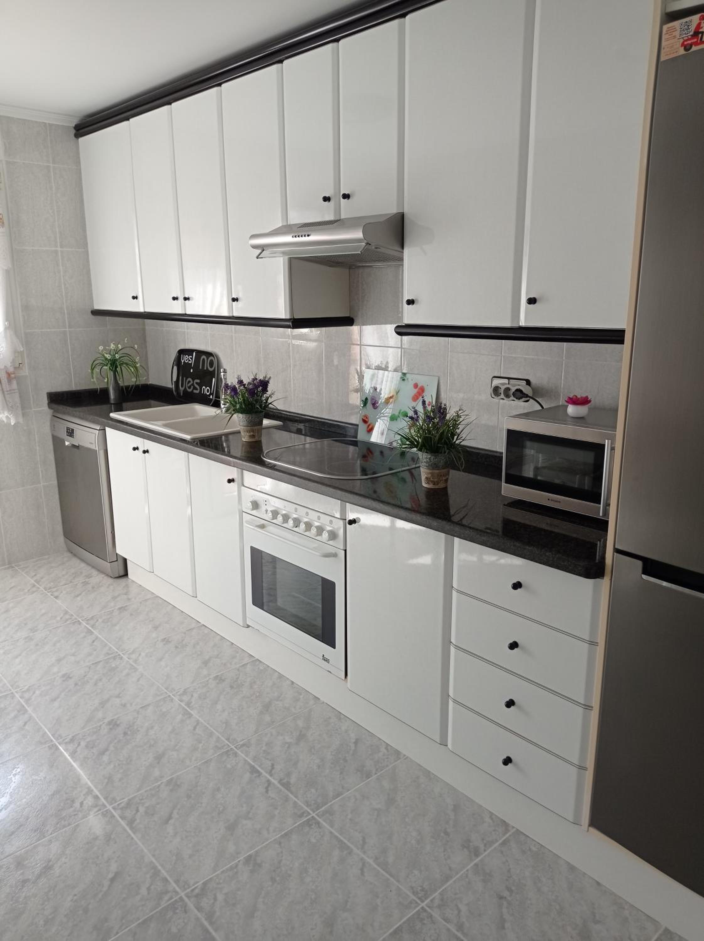 Feriado, apartamento con parking incluido