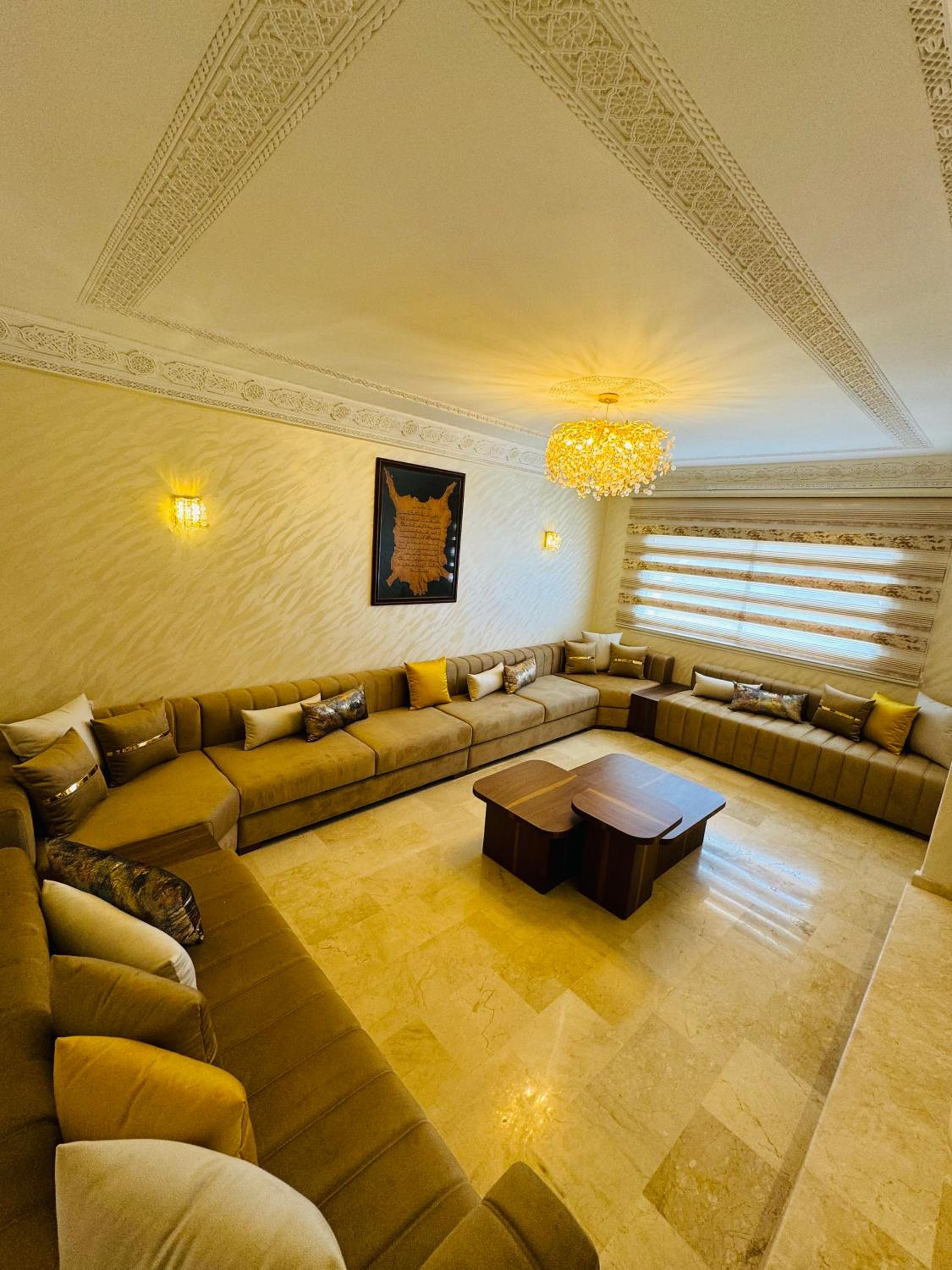 Cozy luxurious villa beach&pool&center