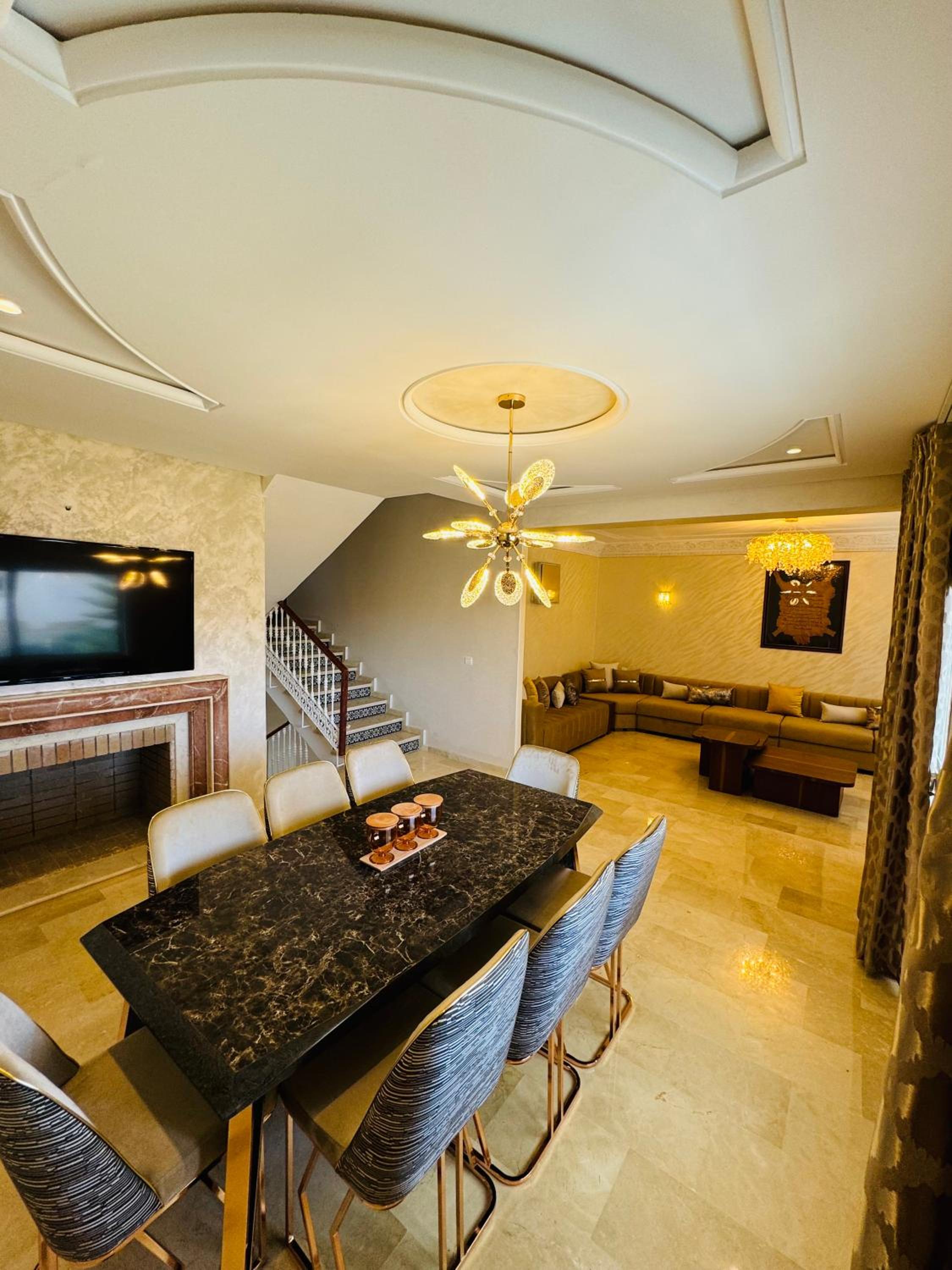 Cozy luxurious villa beach&pool&center