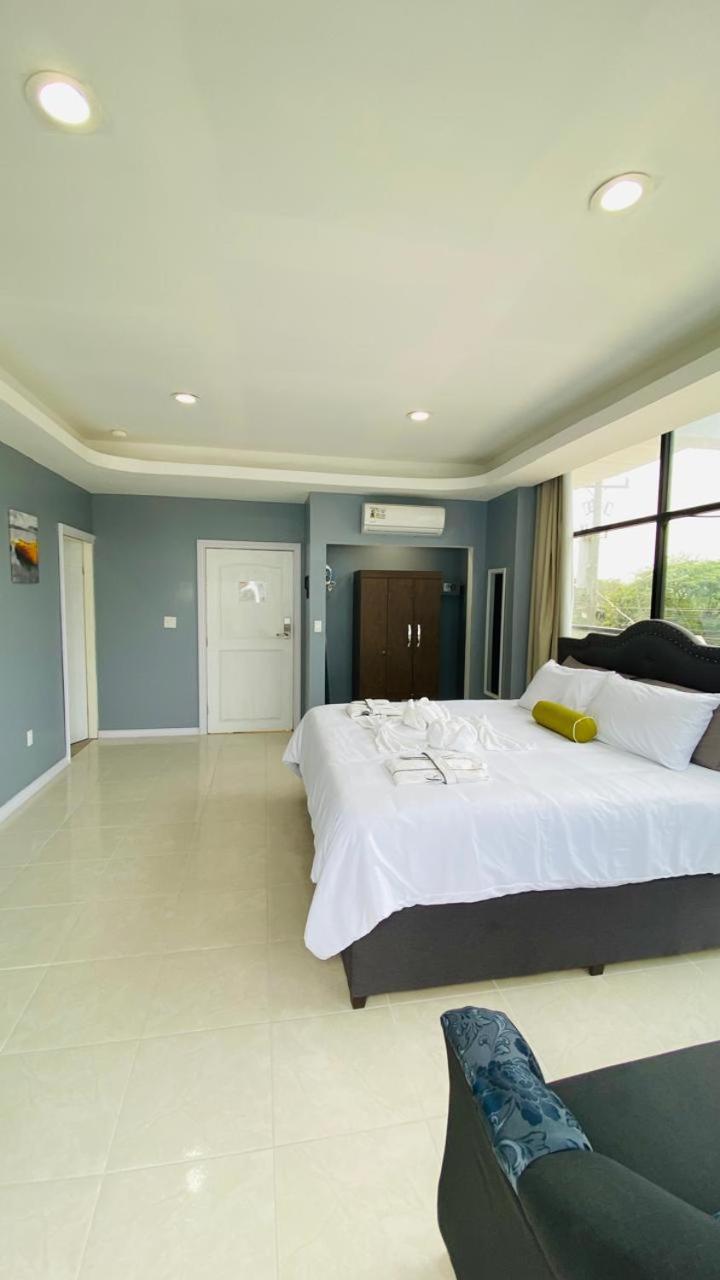 The Alexandria Marquis Hotel & Resorts Ltd