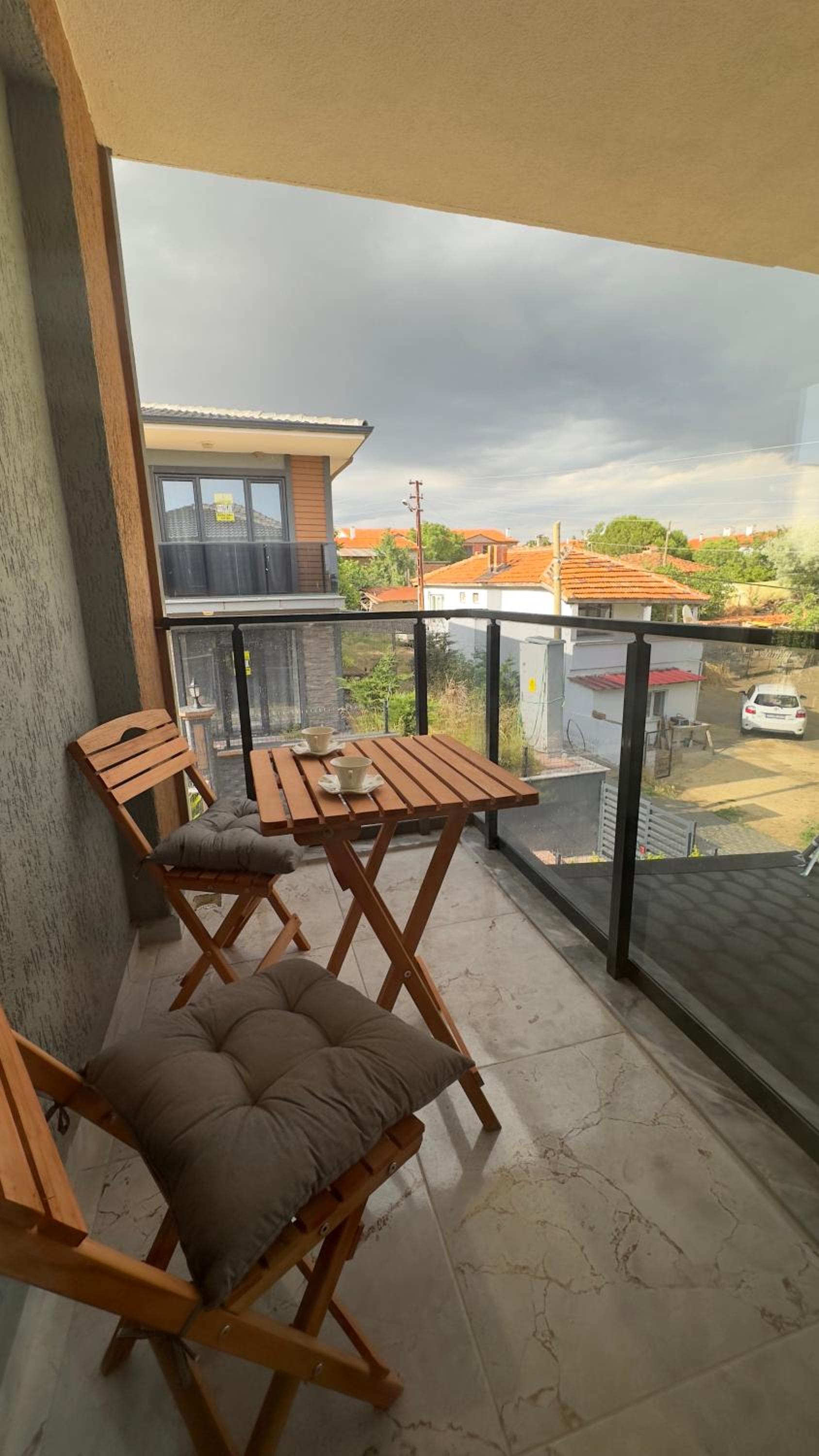 Sarosun Incisi Eriklide Bahceli Müstakil Villa view 3
