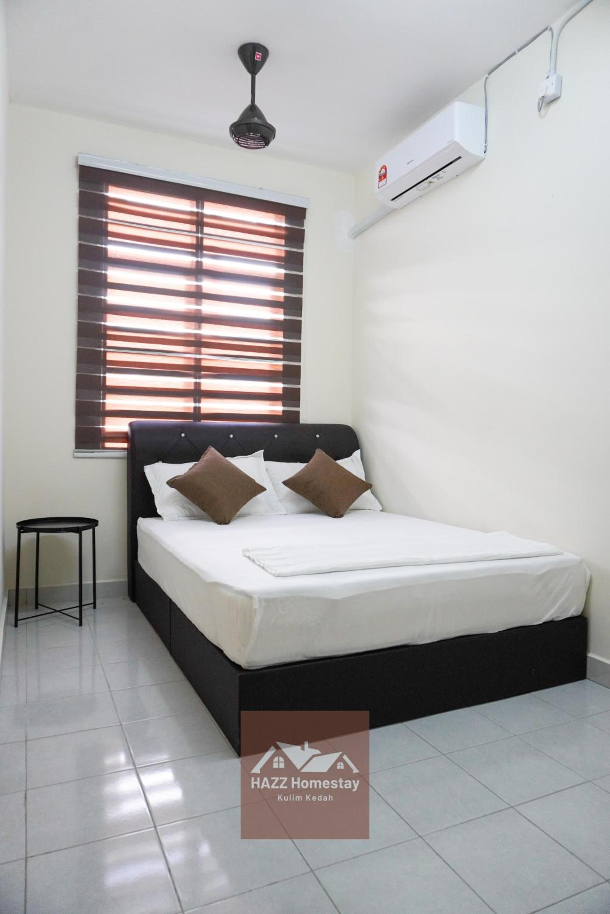 HAZZ Homestay 4 Bedrooms photo 6