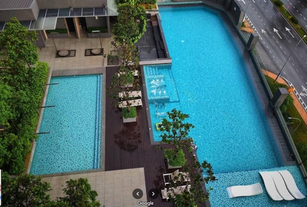 Cozy Home 4-5pax High-speed Wi-Fi 1 min walk Mega Mall photo 6