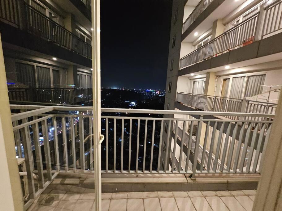 Le Grand City View Spacious 3 BR Ciumbeuit Apartement