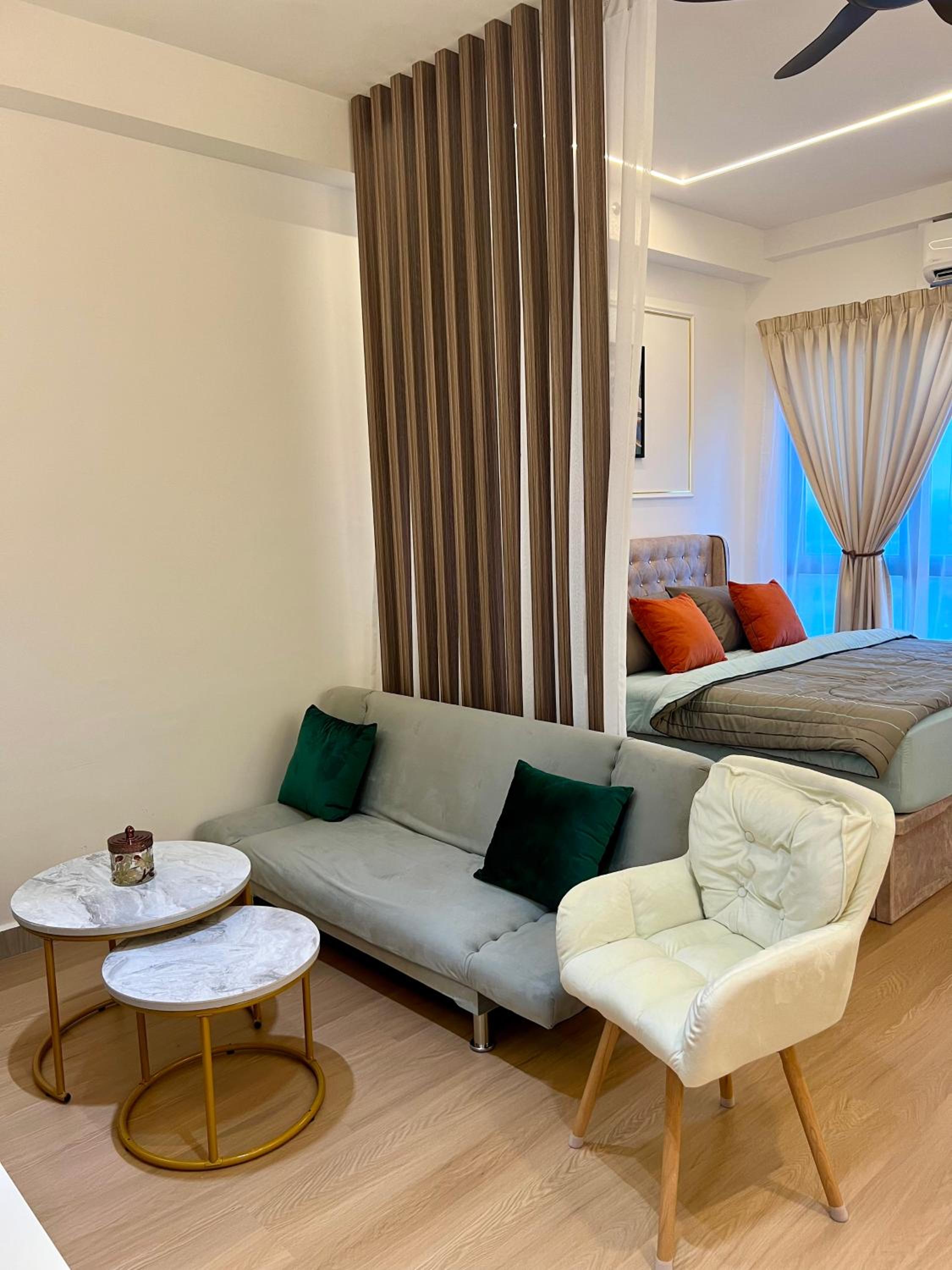 Sunsuria Forum Premium Soho 3Pax