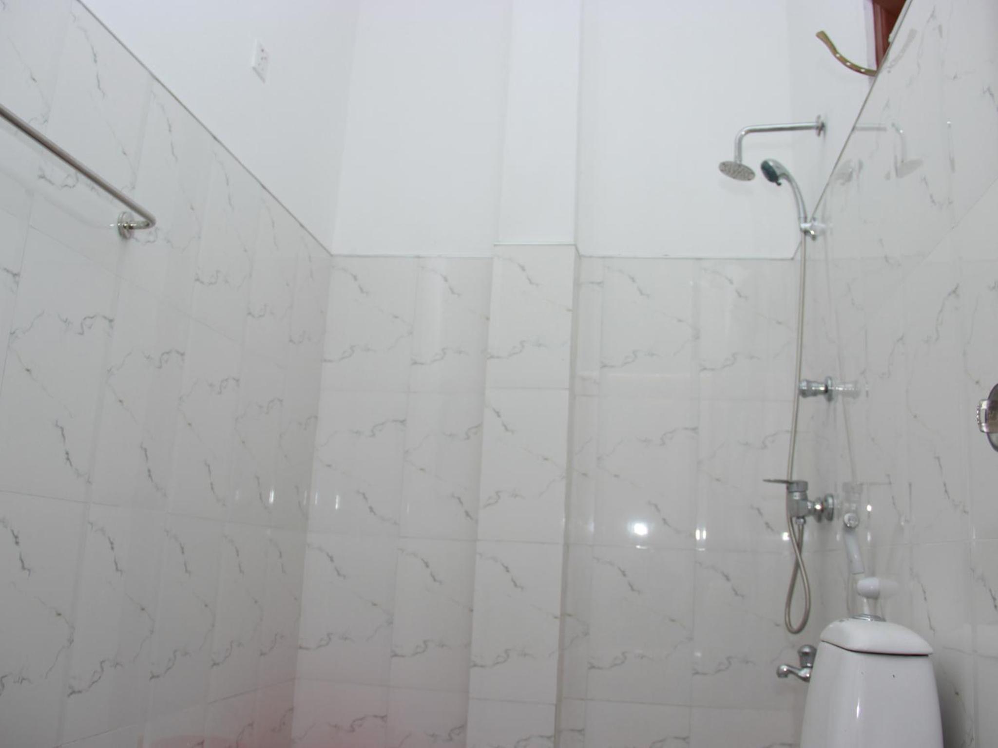 Photo 32