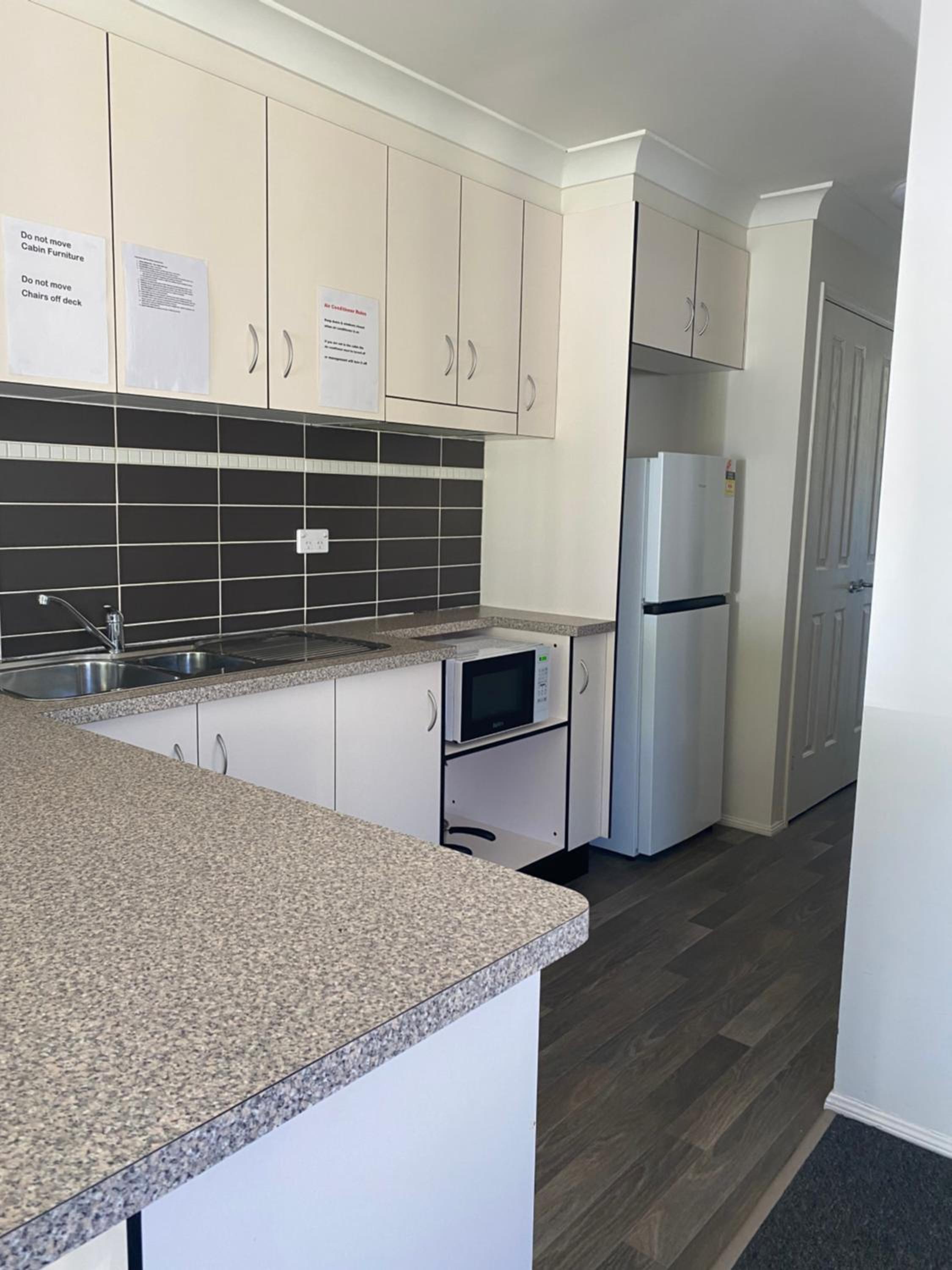 Browns Rocks Caravan Park