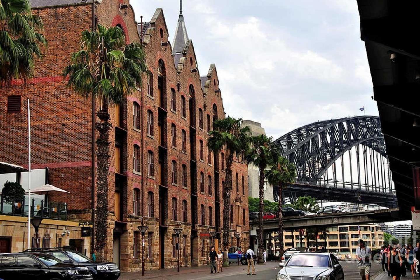 A Cozy Studio for 6 Next to Darling Harbour