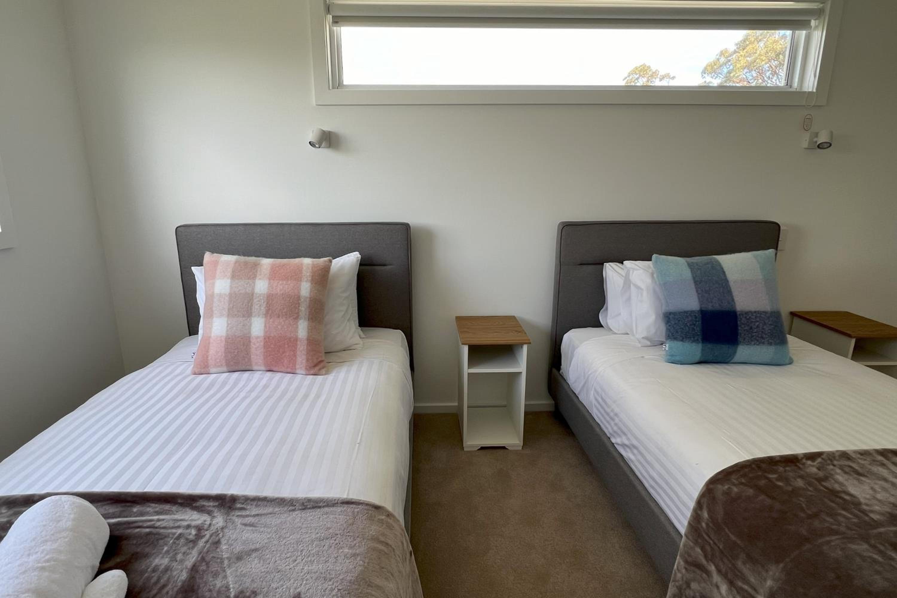 TOP DECK - Panoramic water views of the Bay of Fires