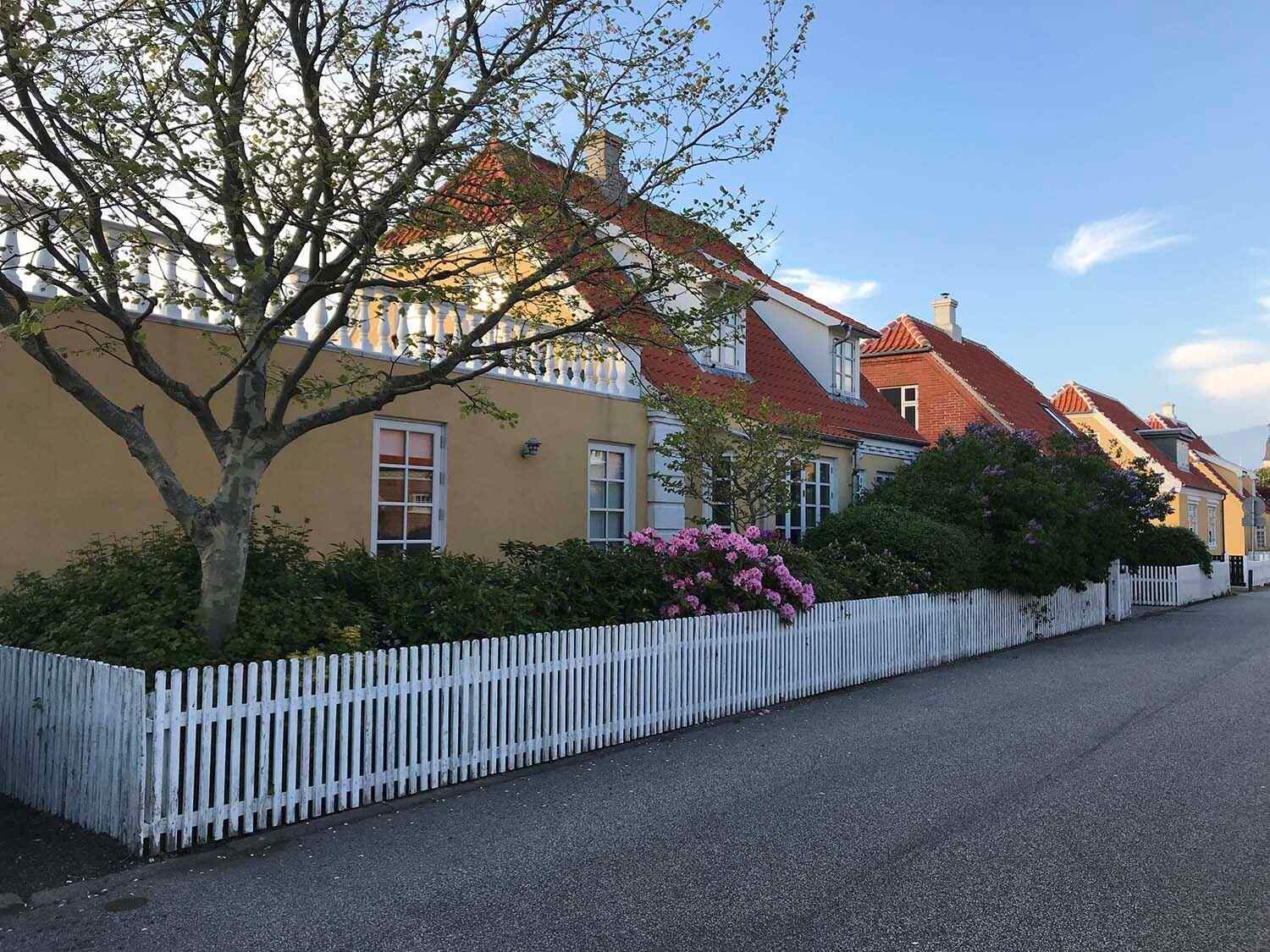 Family-Friendly Villa In Quiet Neighbourhood